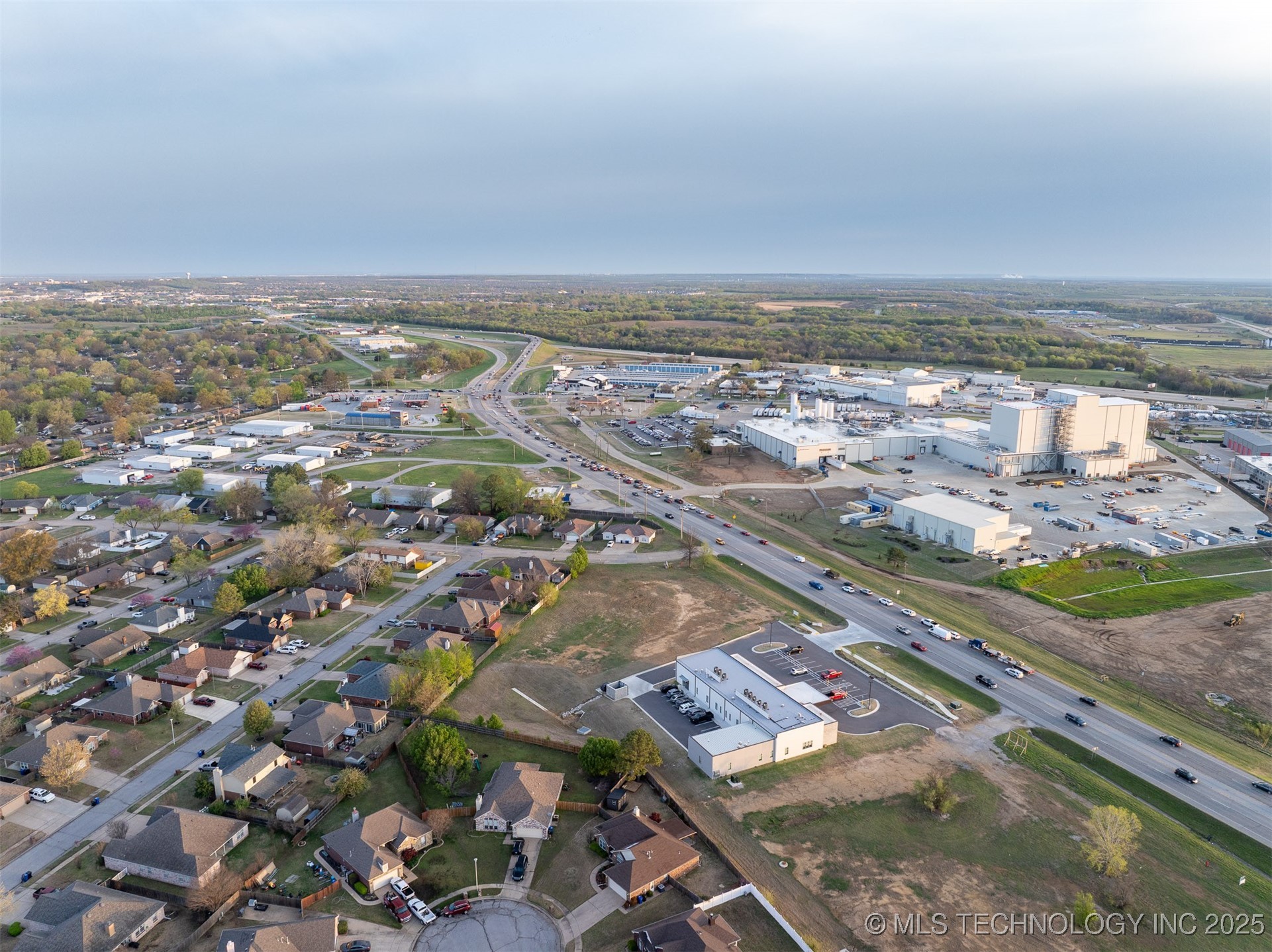 1 E Hwy 51 Property Photo 44