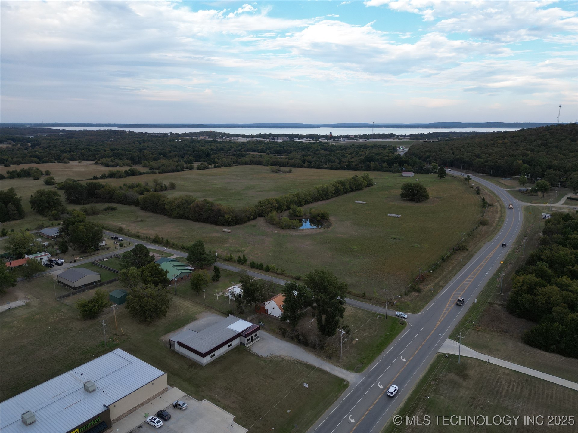 12 Highway 9 Property Photo 8