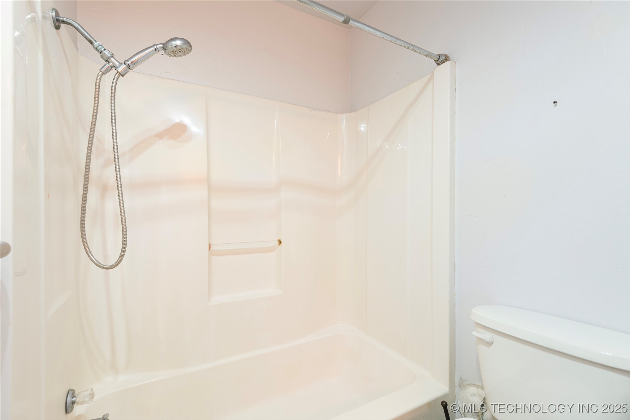 19073 Us Highway 77 Property Photo 15