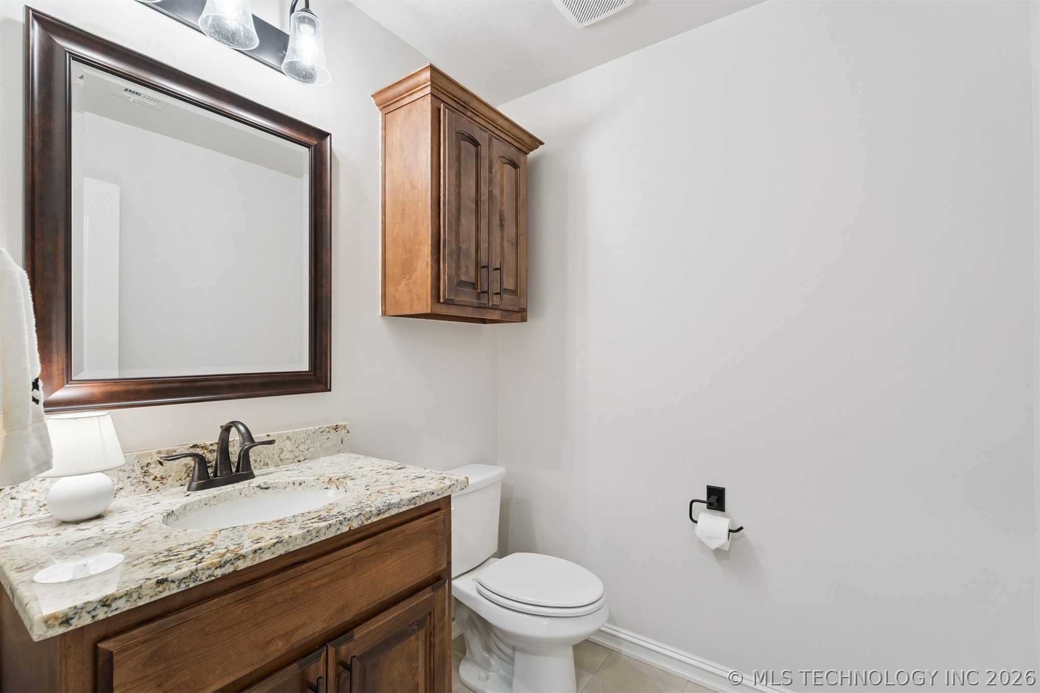 17552 S 52nd East Avenue Property Photo 12