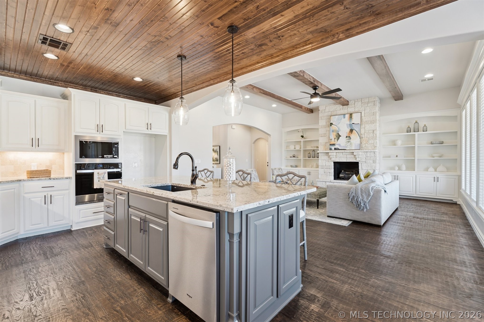 17552 S 52nd East Avenue Property Photo 21