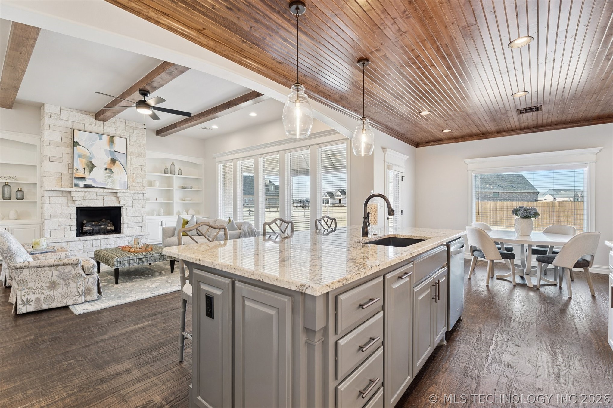 17552 S 52nd East Avenue Property Photo 23