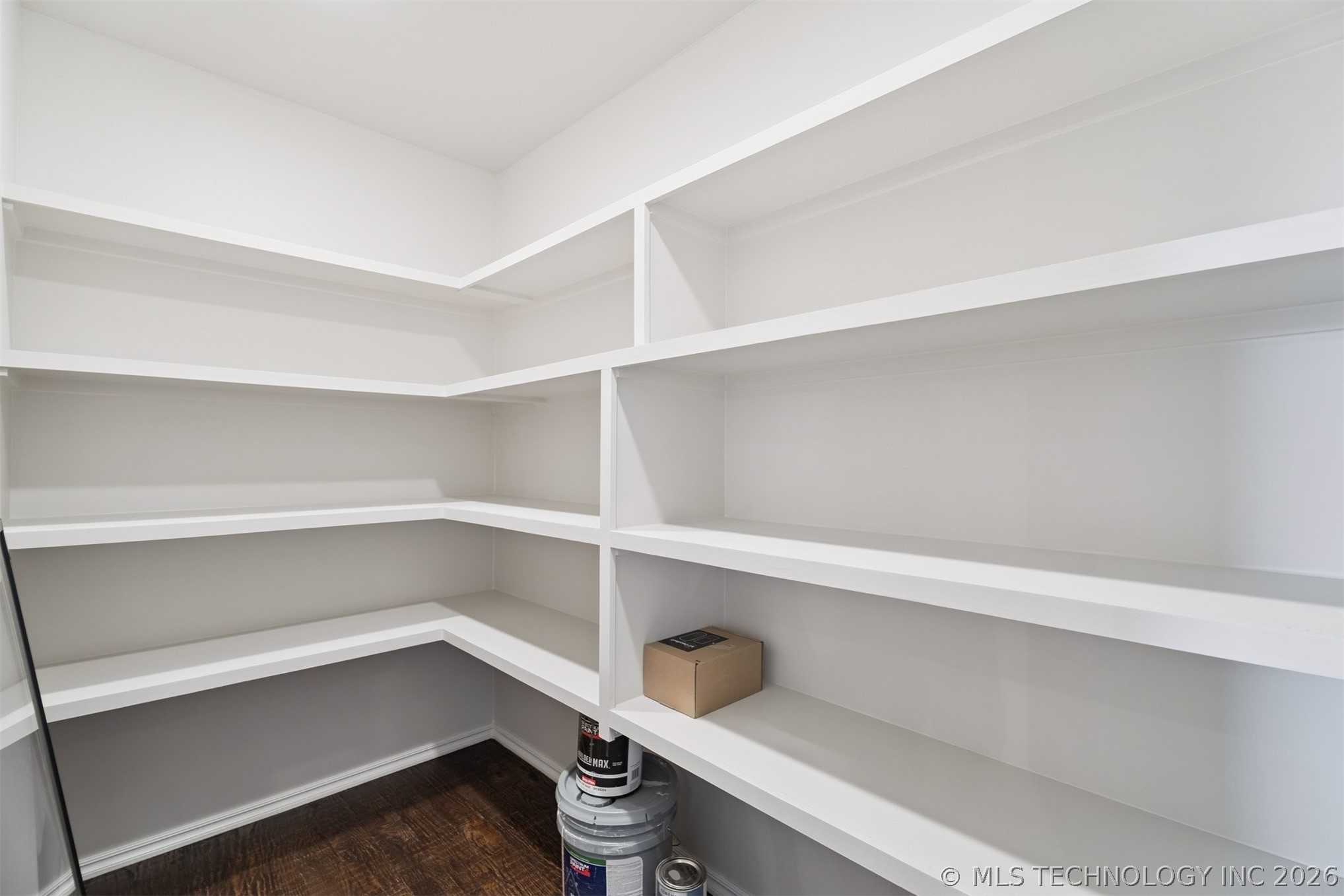 17552 S 52nd East Avenue Property Photo 29