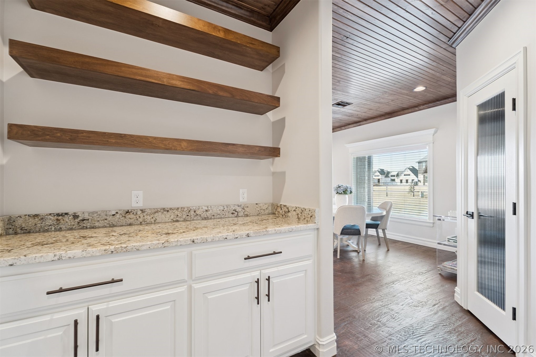 17552 S 52nd East Avenue Property Photo 31