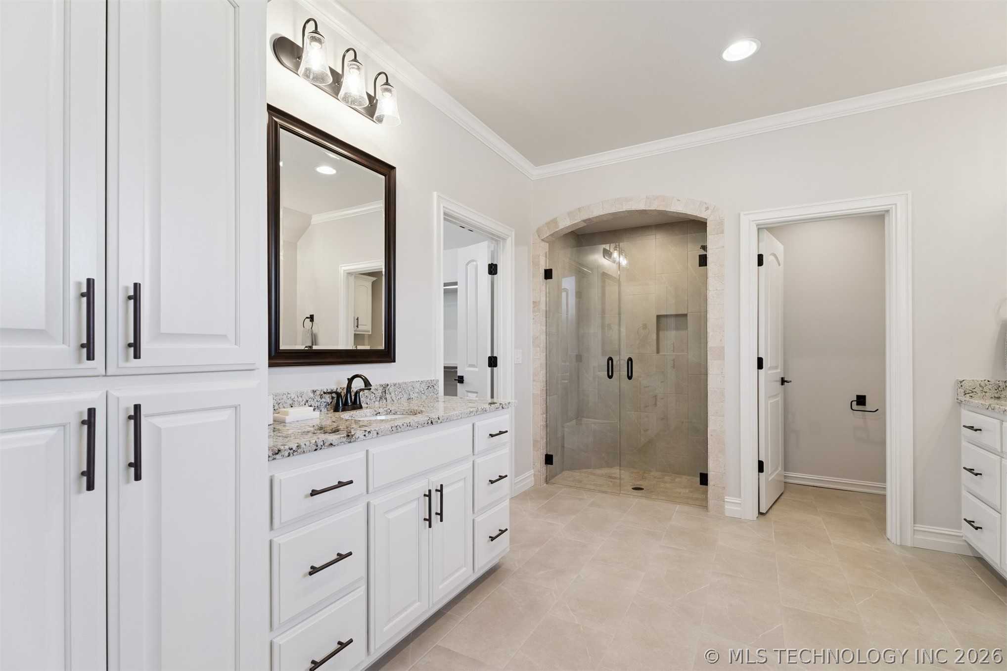 17552 S 52nd East Avenue Property Photo 36