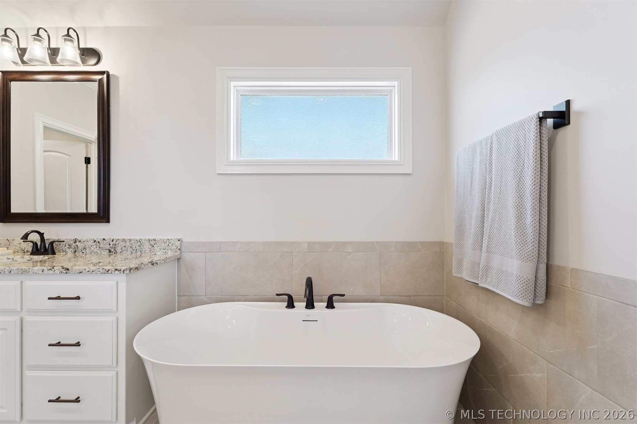 17552 S 52nd East Avenue Property Photo 40