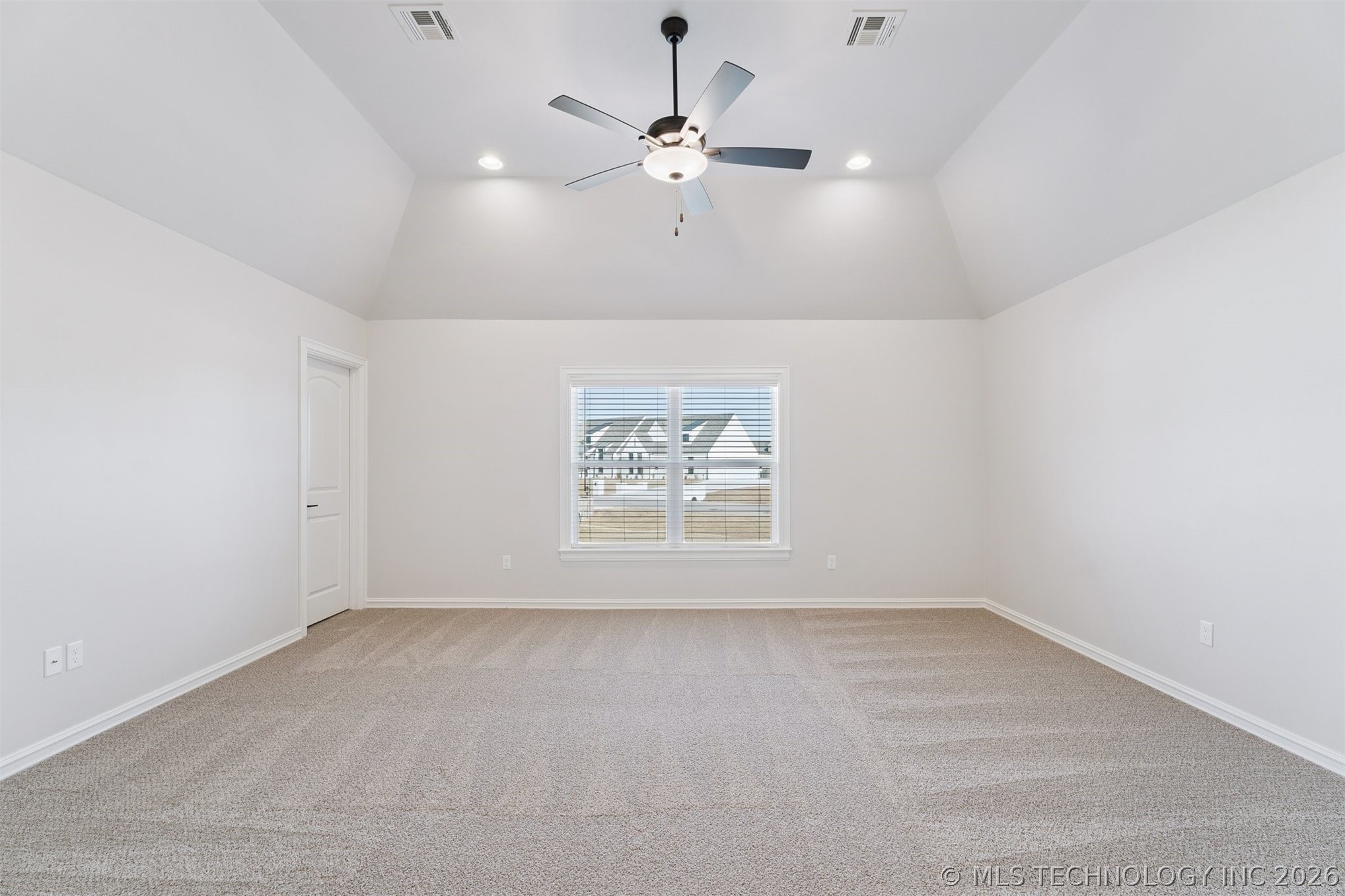 17552 S 52nd East Avenue Property Photo 48