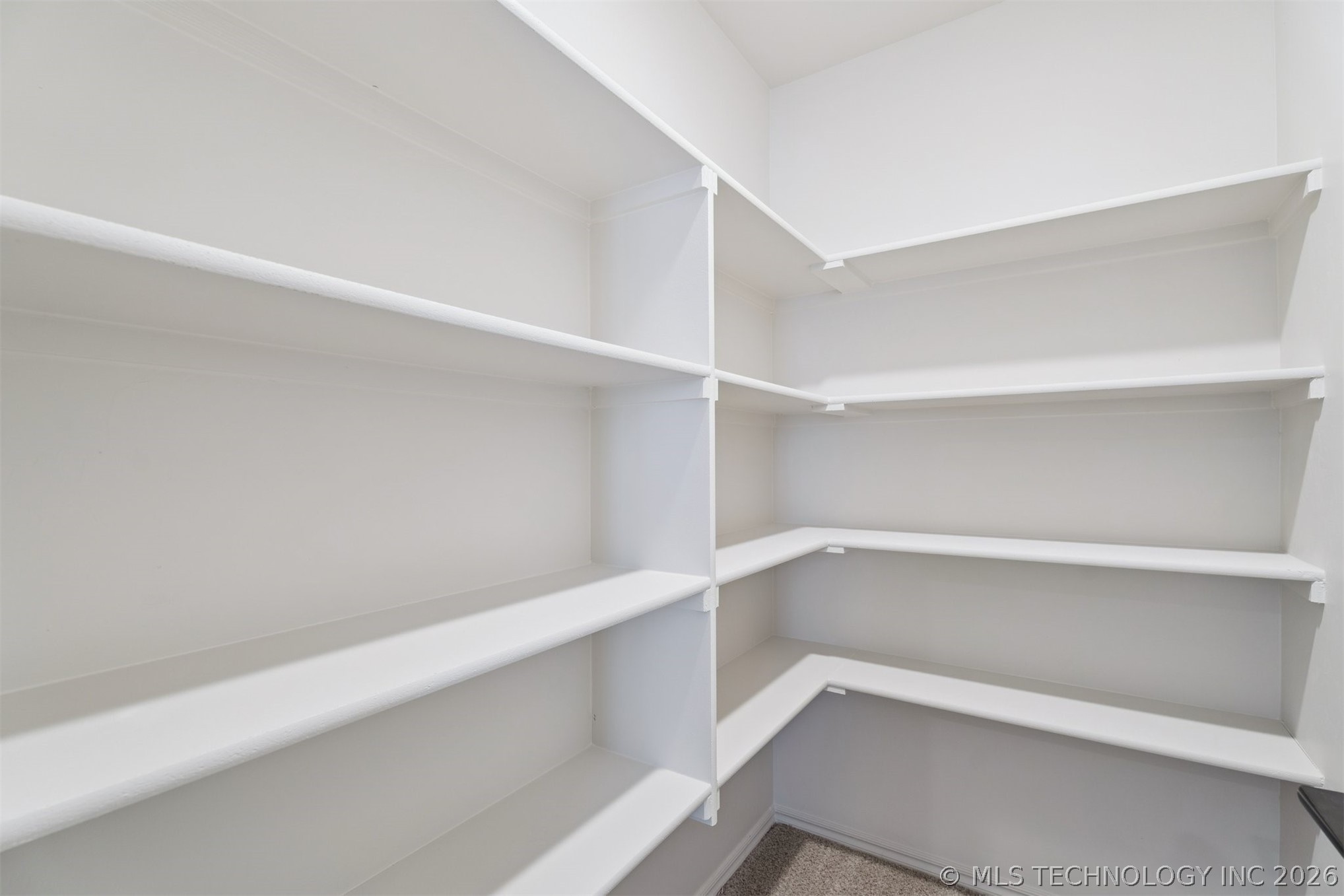 17552 S 52nd East Avenue Property Photo 59