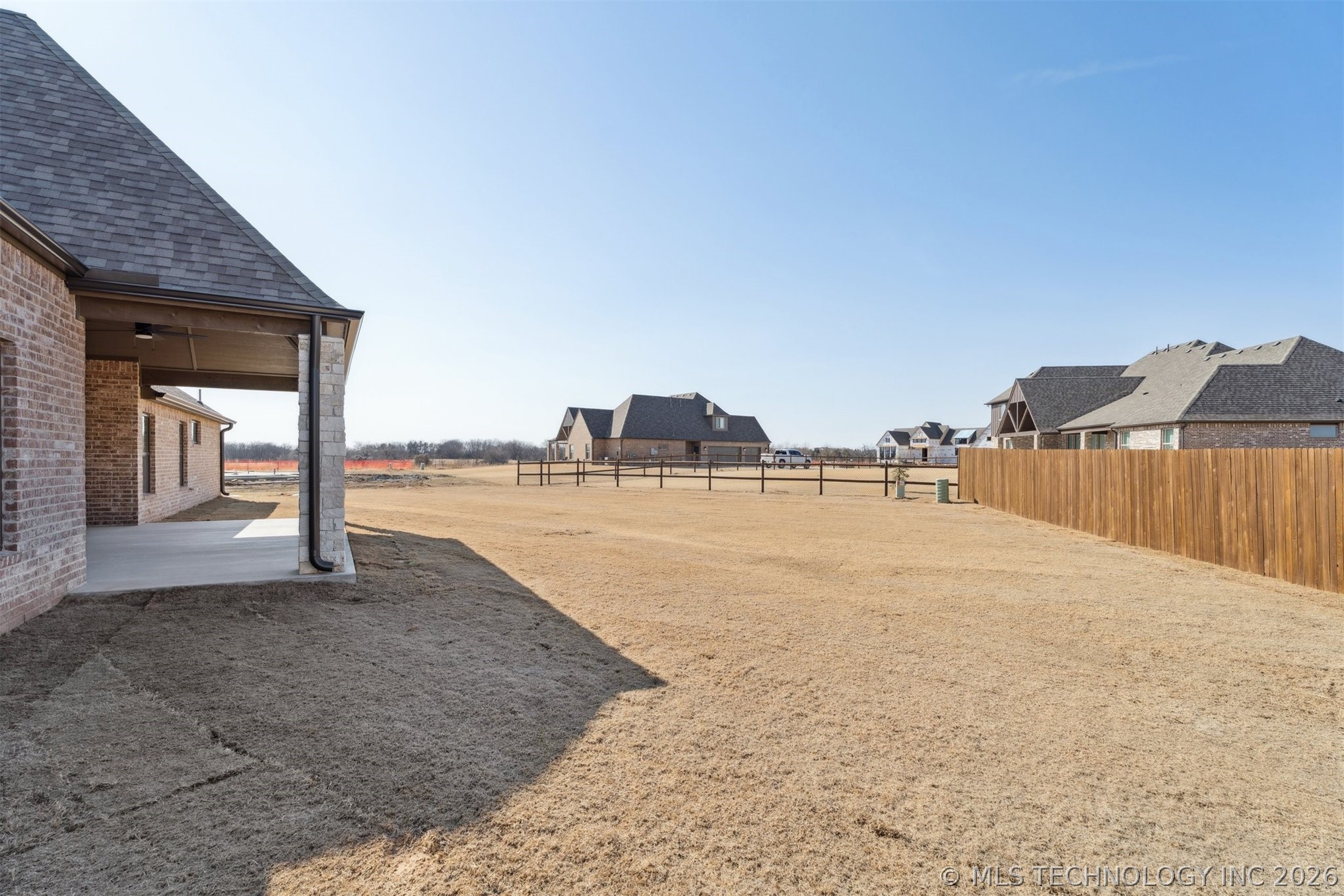 17552 S 52nd East Avenue Property Photo 67