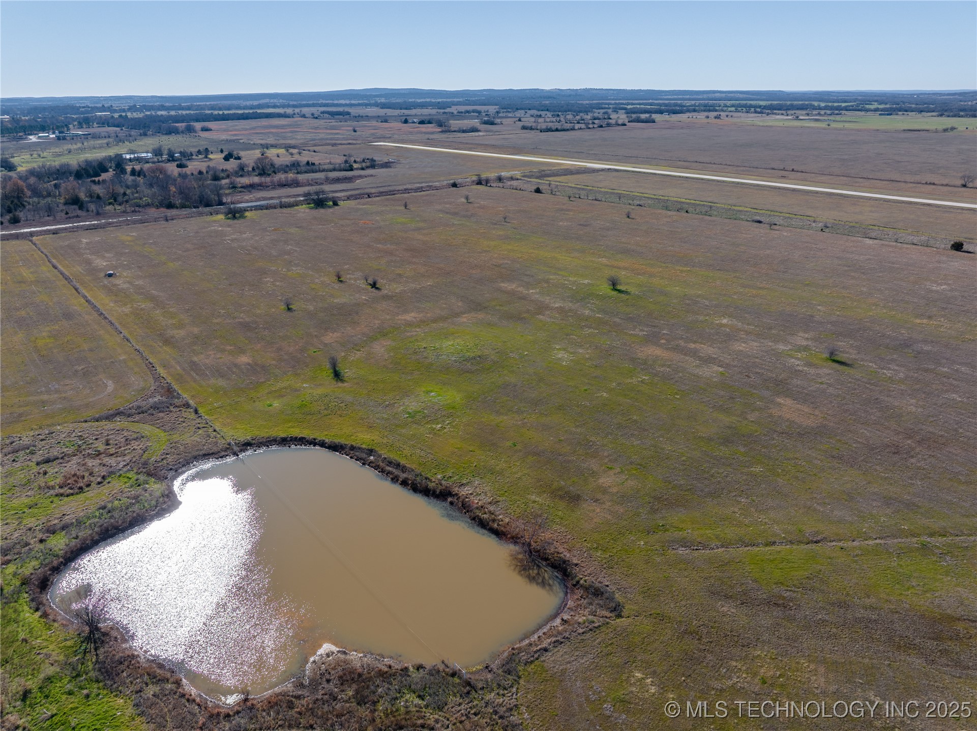 Cedar Way Property Photo 18