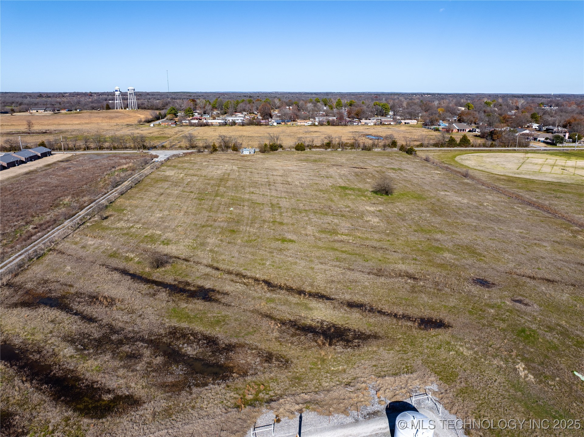 Cedar Way Property Photo 19