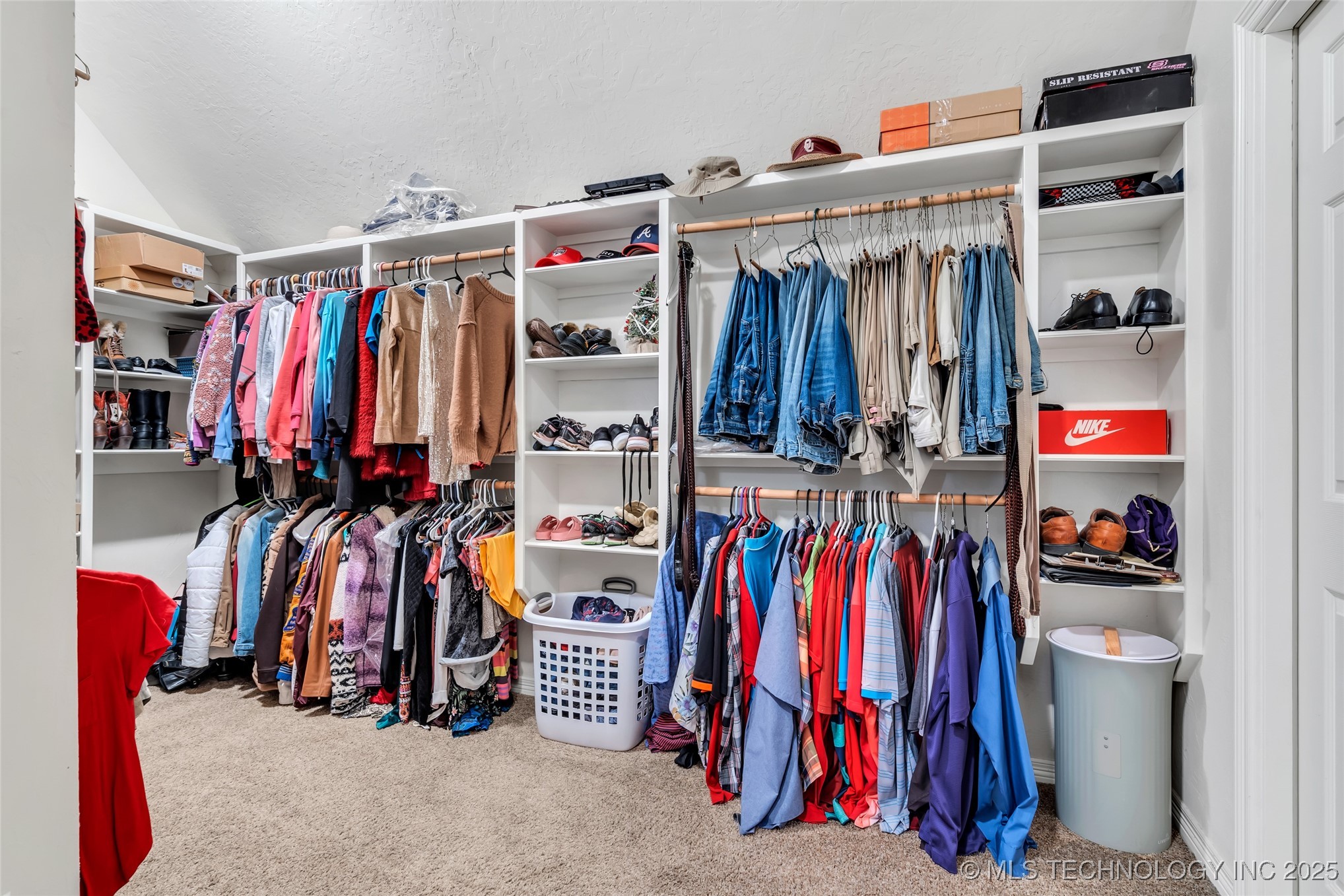 3921 Rolling Hills Property Photo 29