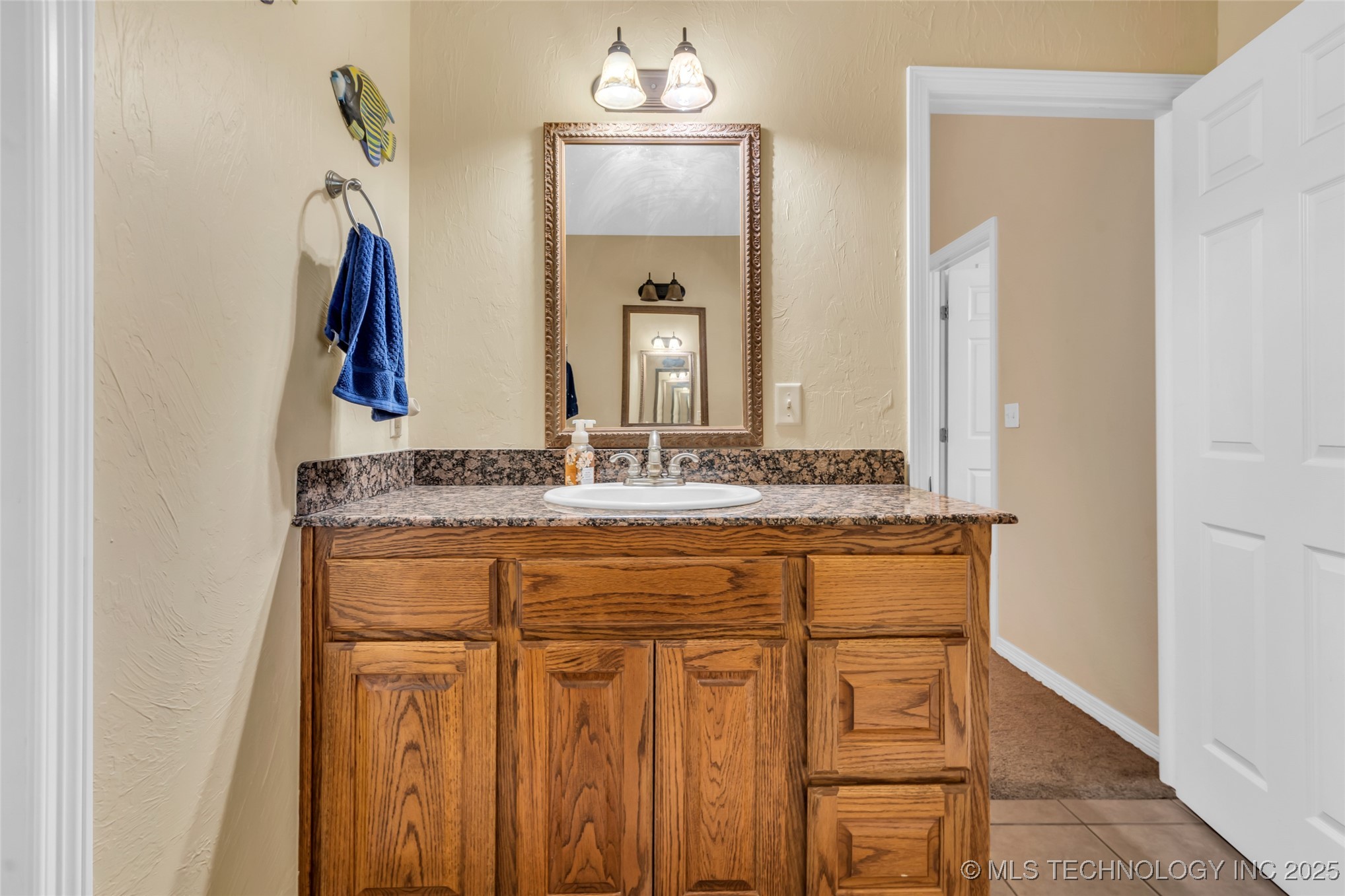 3921 Rolling Hills Property Photo 36