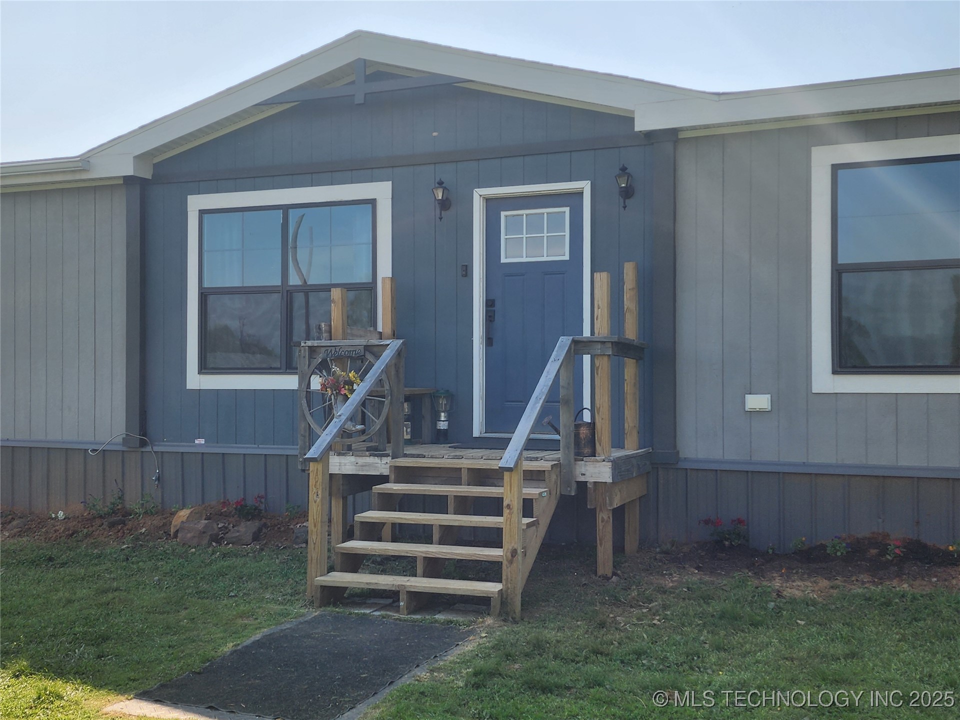 529 Sawbriar Property Photo 45