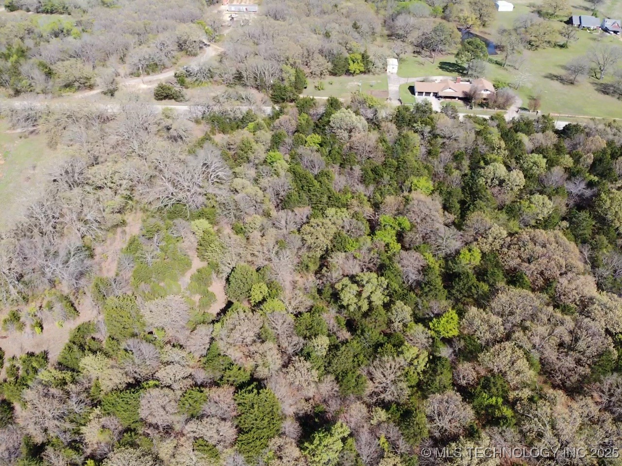 Canada Property Photo 11