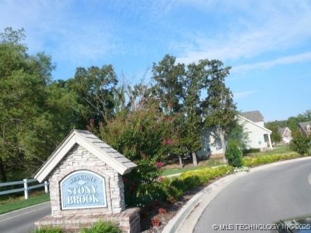 3812 State College Drive Property Photo 1