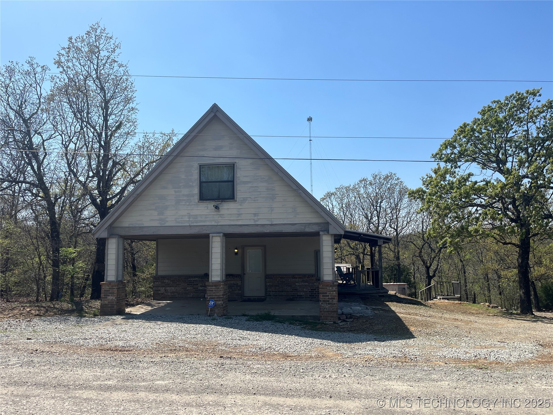 216 N Bk 1600 Road Property Photo 4