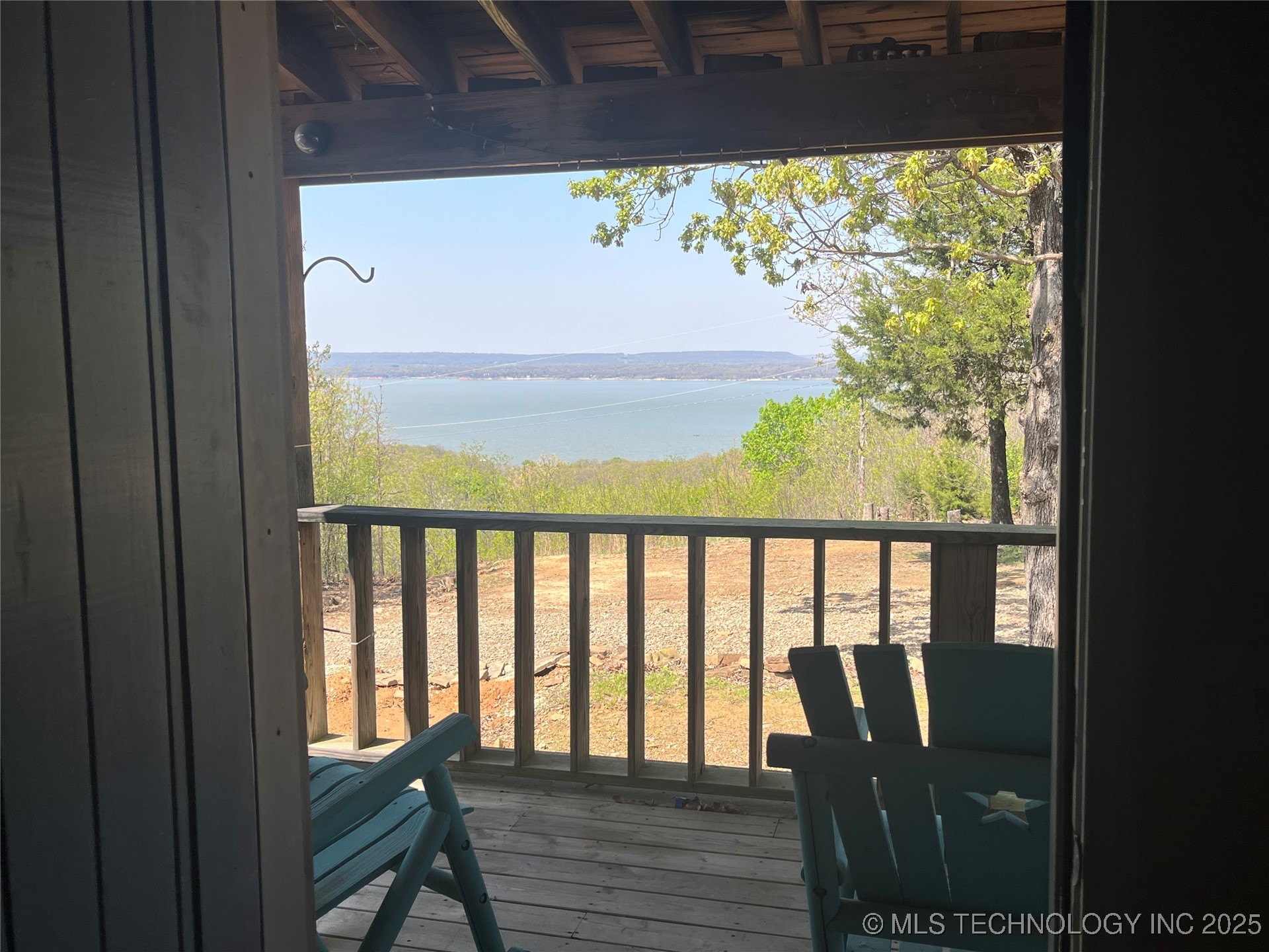 216 N Bk 1600 Road Property Photo 11