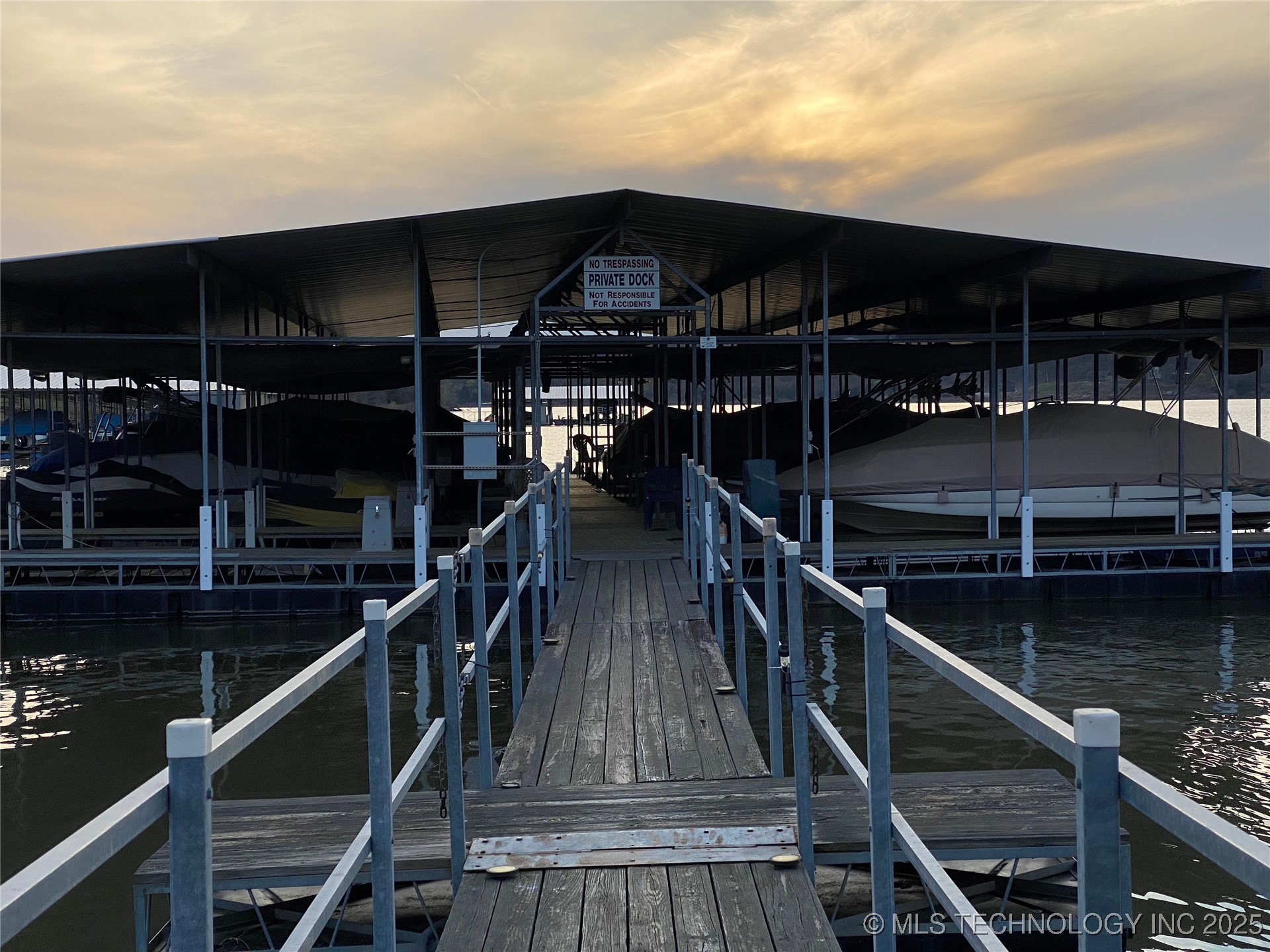 12 Cherokee Hills Property Photo 3