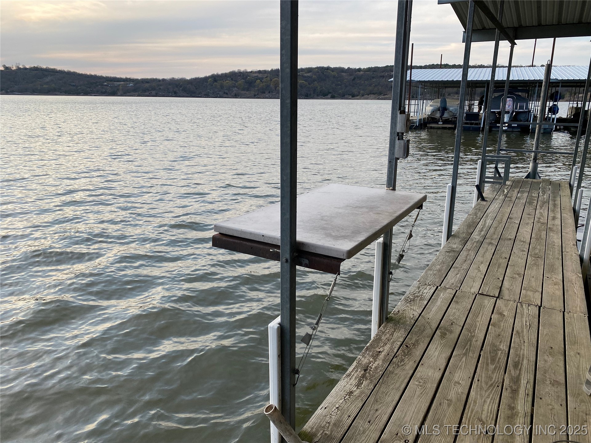 12 Cherokee Hills Property Photo 7