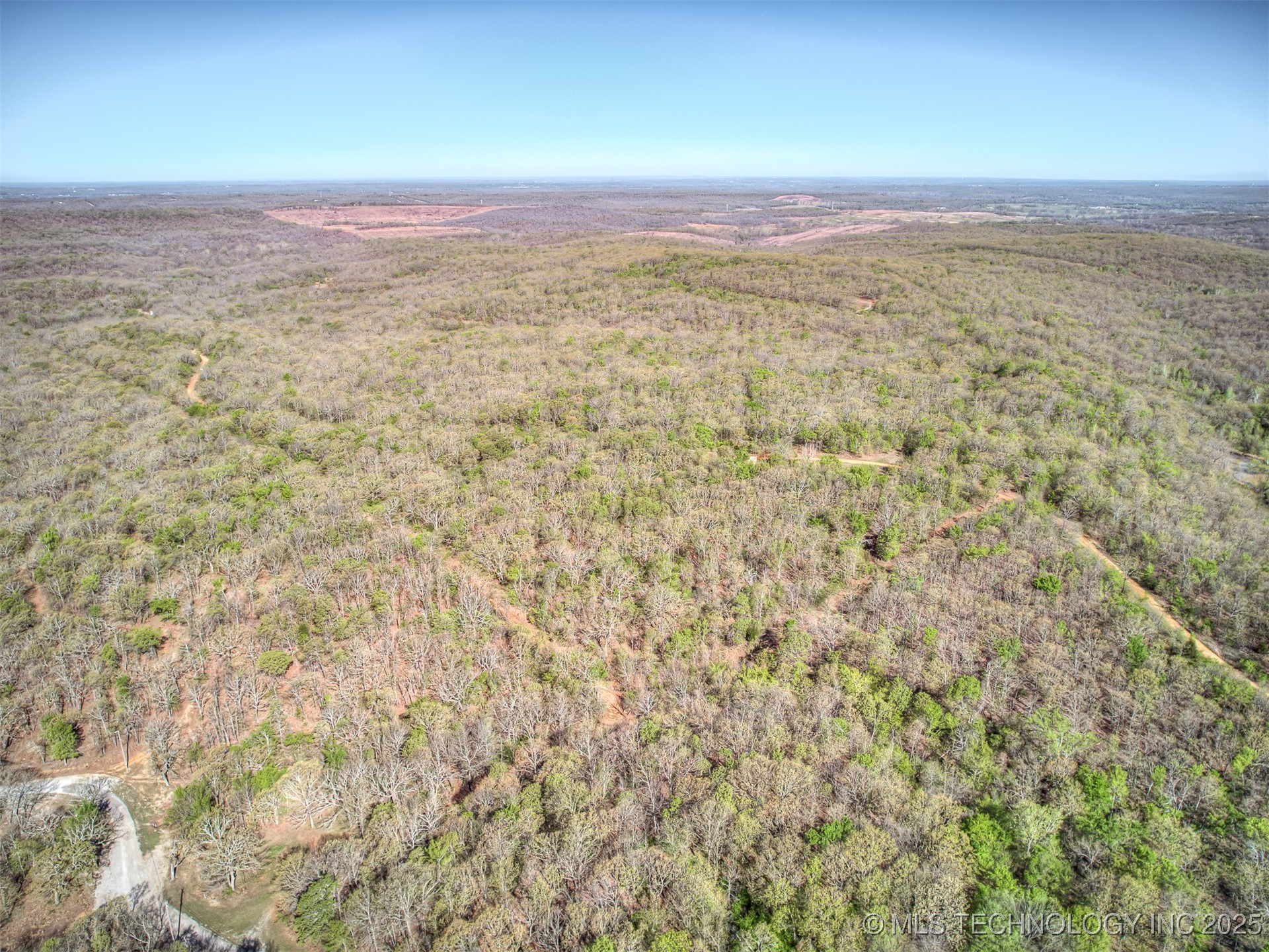 Bartlett Road Property Photo 4