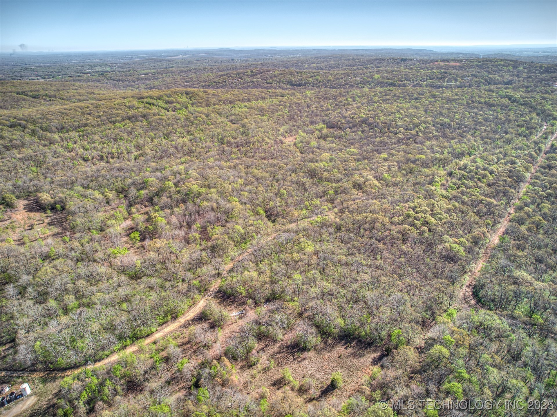 Bartlett Road Property Photo 5