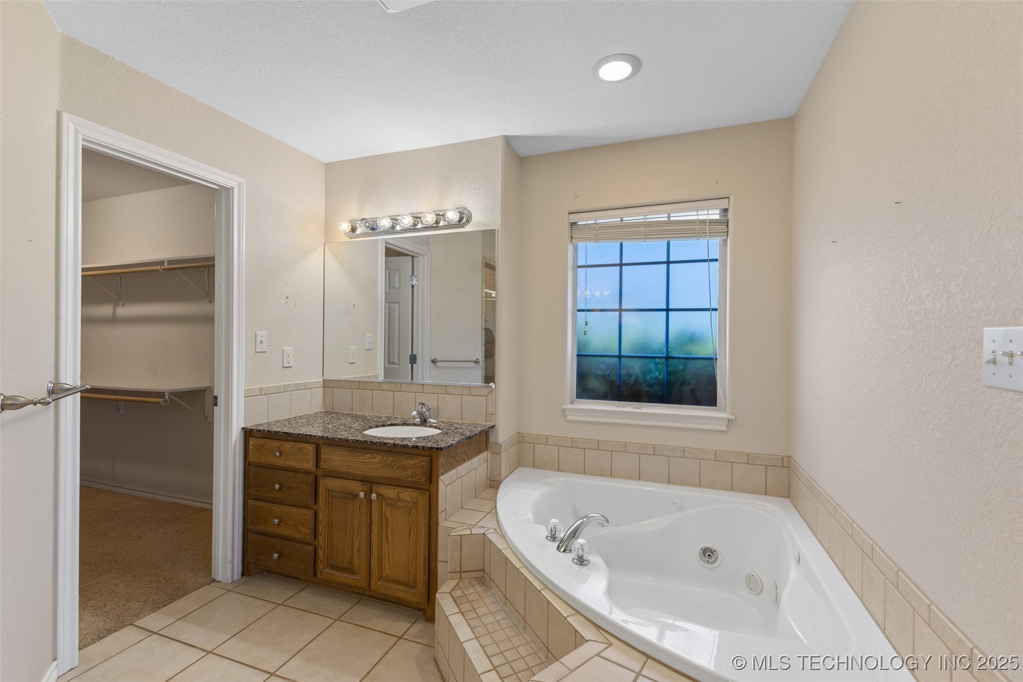 18 Sandwedge Property Photo 36