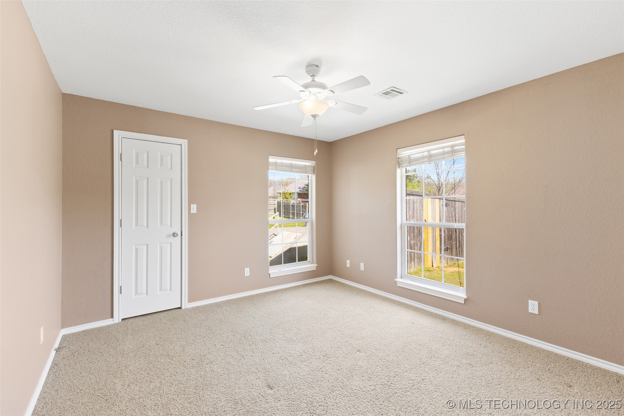 18 Sandwedge Property Photo 45