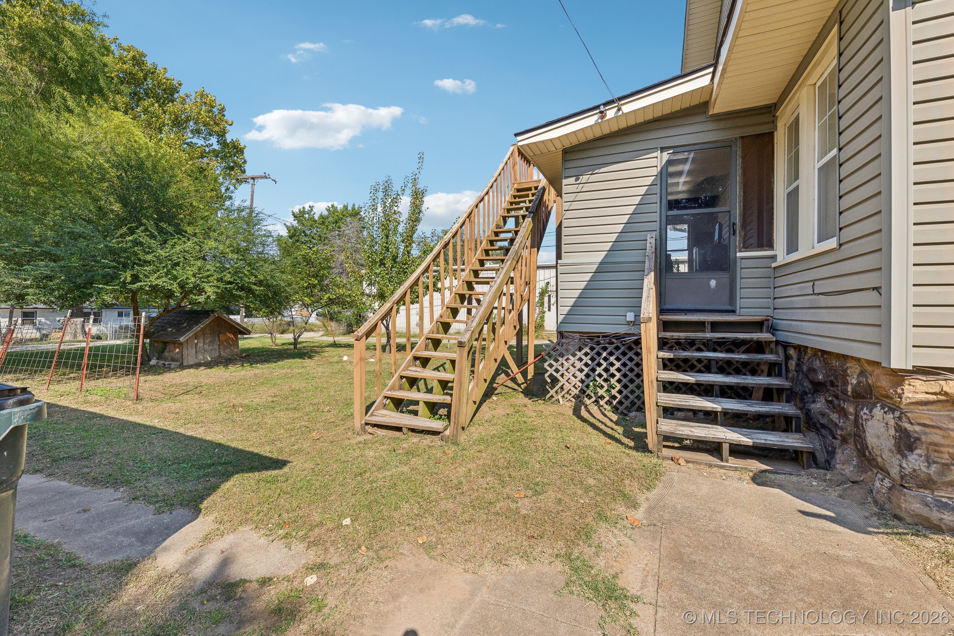 1424 S Main Street Property Photo 33