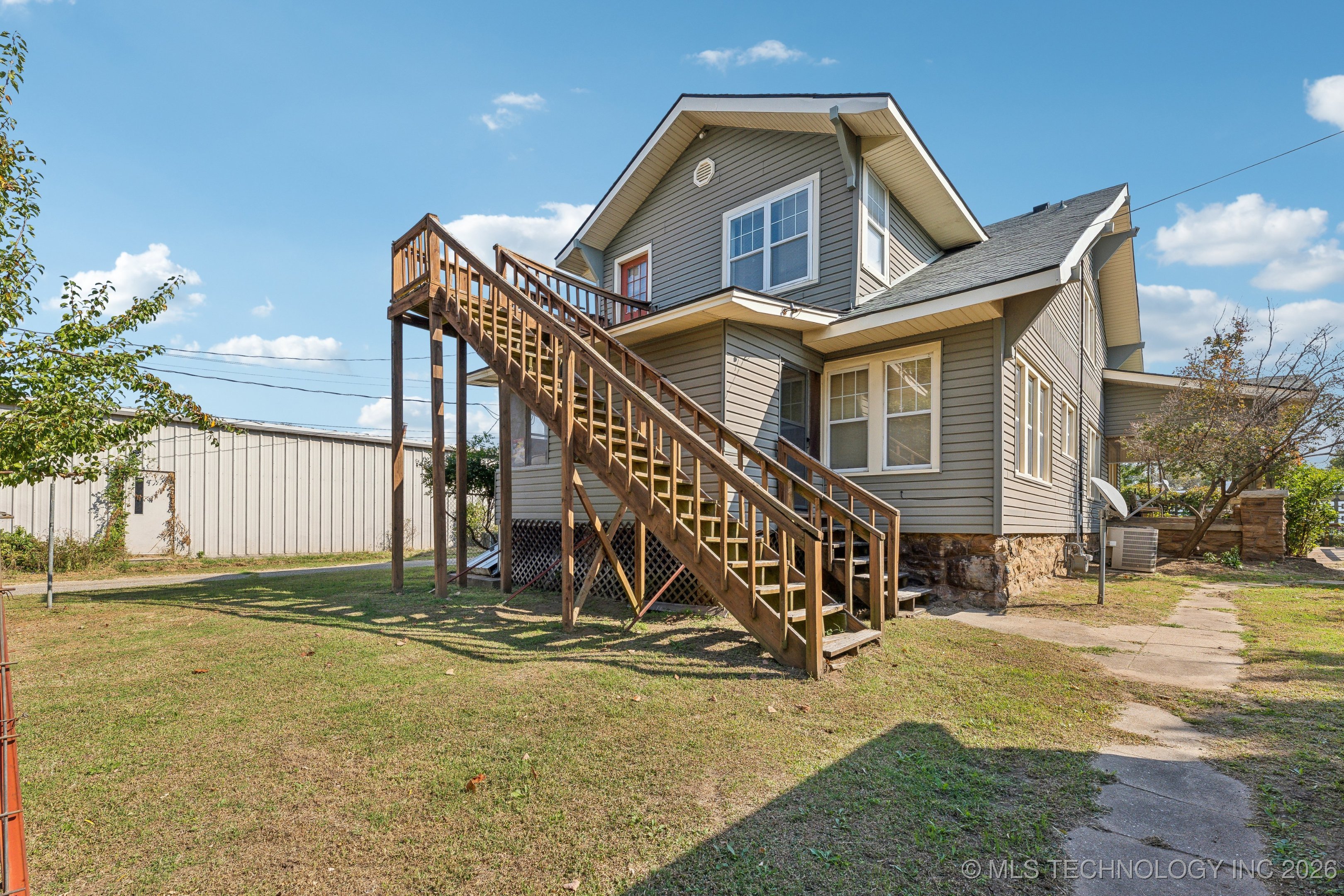 1424 S Main Street Property Photo 34