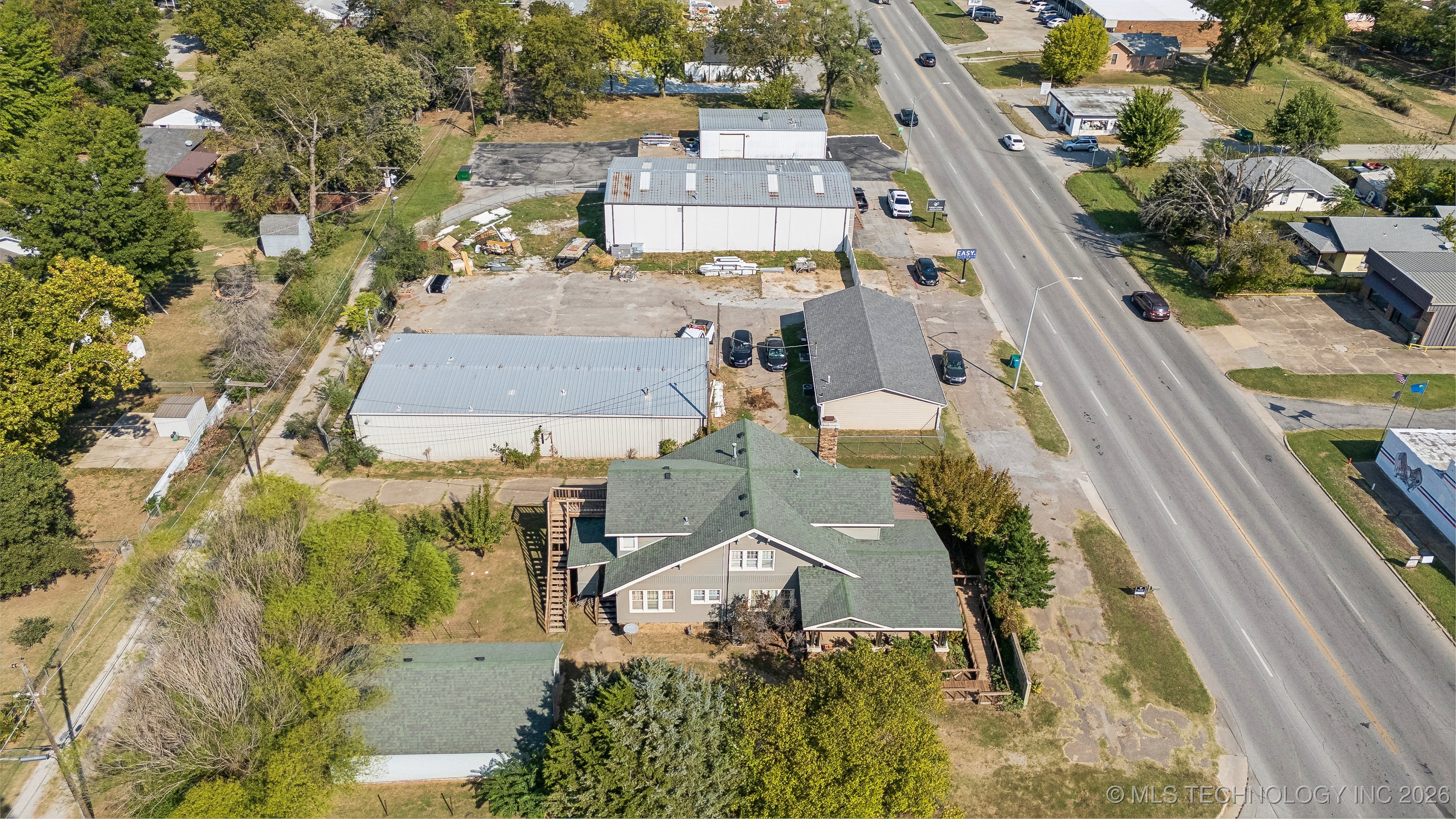 1424 S Main Street Property Photo 39