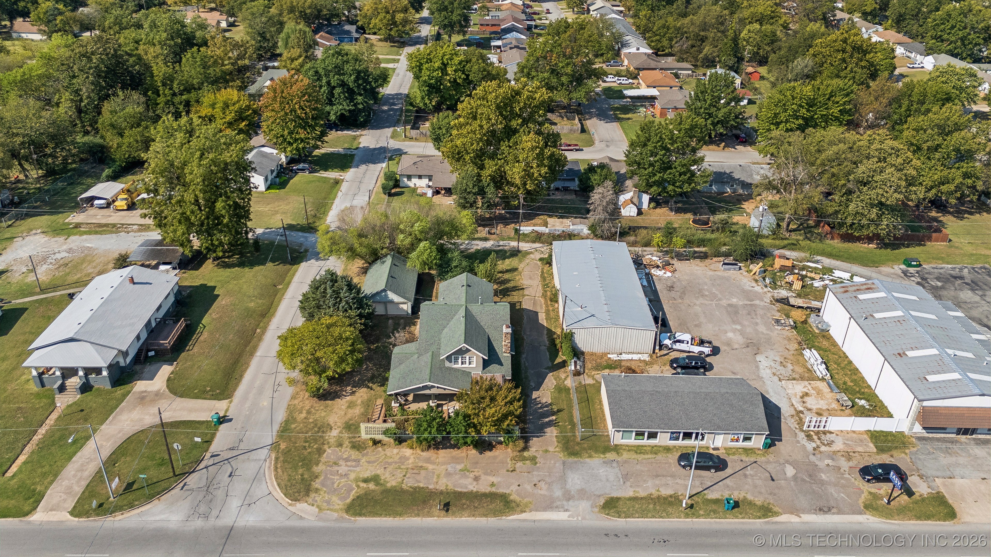 1424 S Main Street Property Photo 42