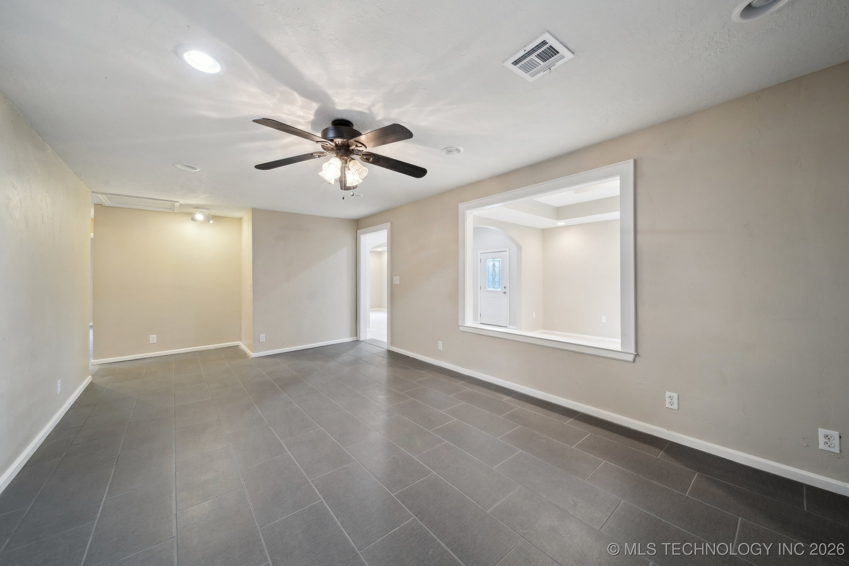 15338 S Brewster Road Property Photo 15