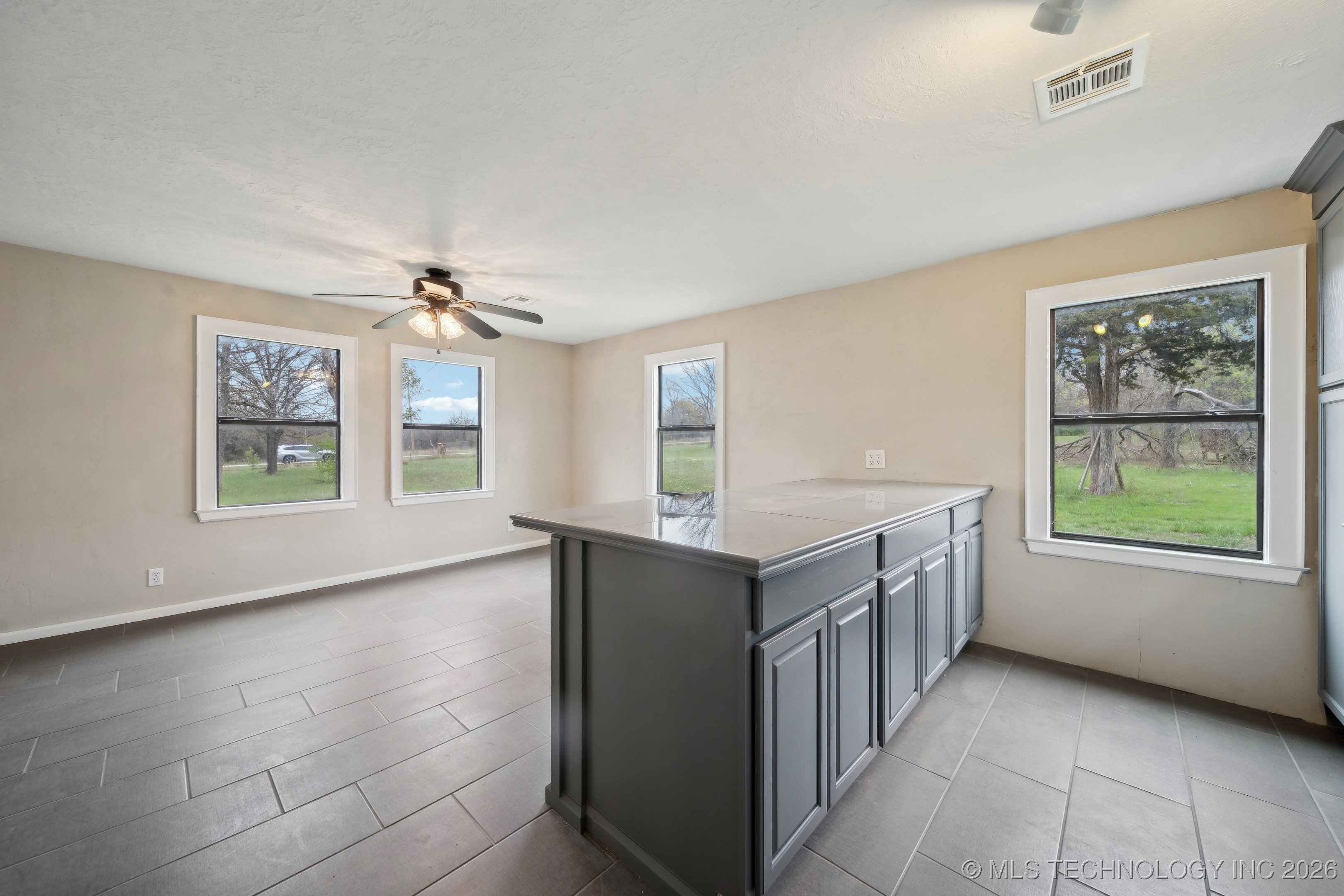 15338 S Brewster Road Property Photo 20