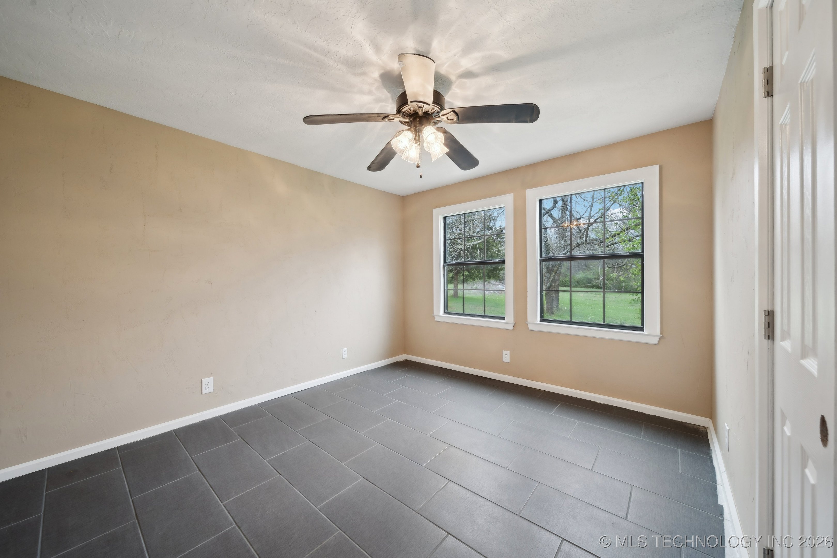 15338 S Brewster Road Property Photo 22