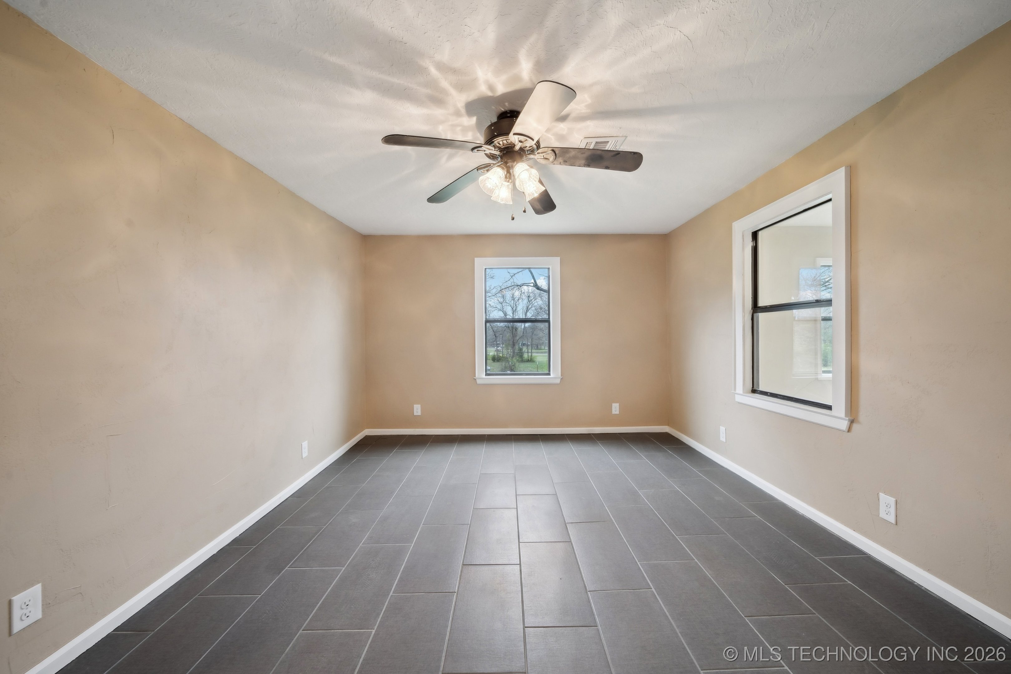 15338 S Brewster Road Property Photo 27