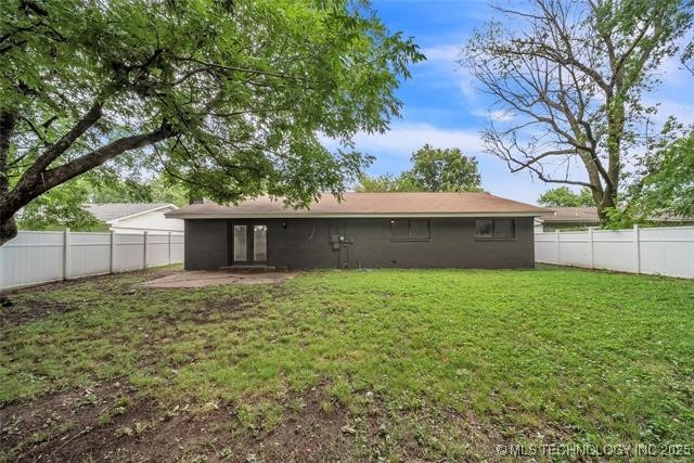 1217 E Hartford Street Property Photo 4