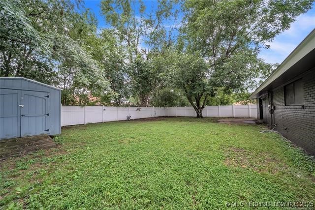 1217 E Hartford Street Property Photo 30