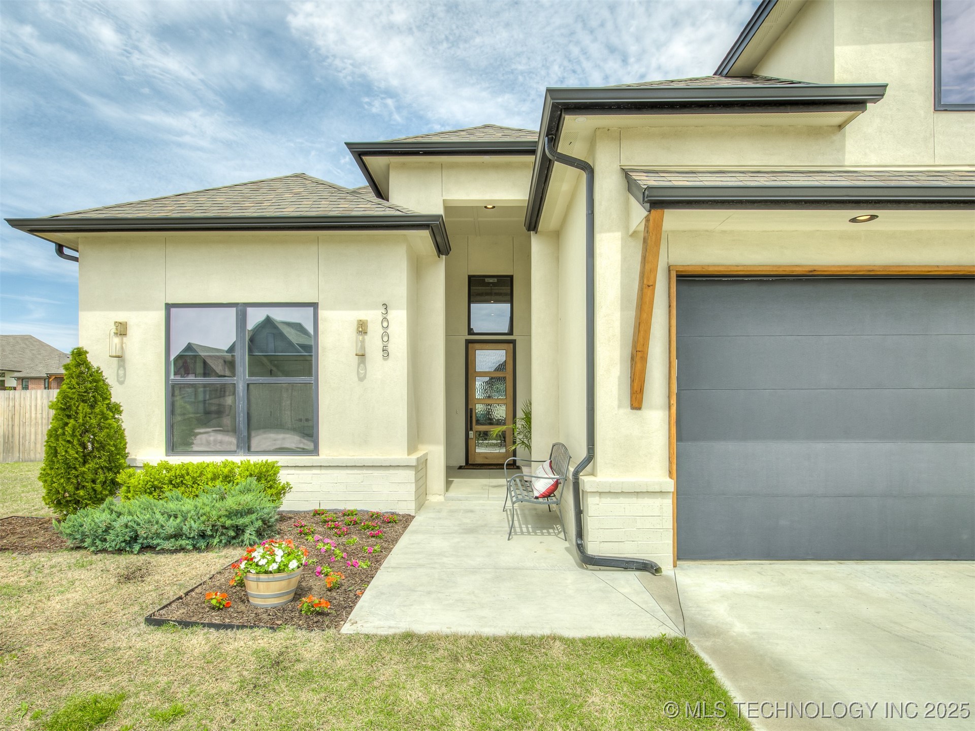 3005 E 146th Place S Property Photo 5