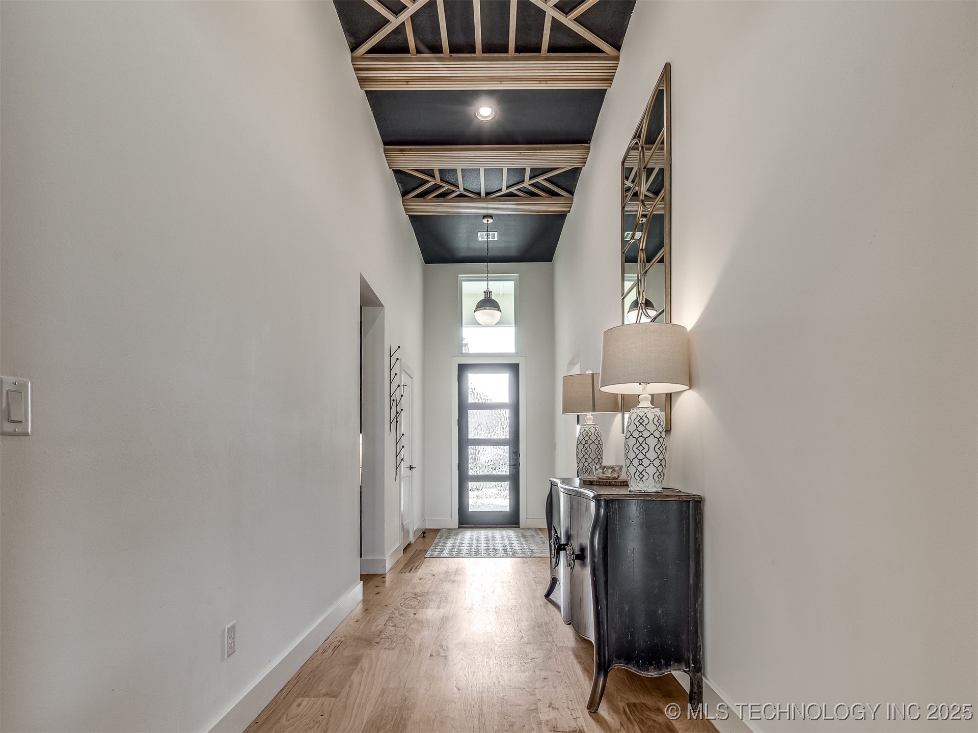 3005 E 146th Place S Property Photo 8