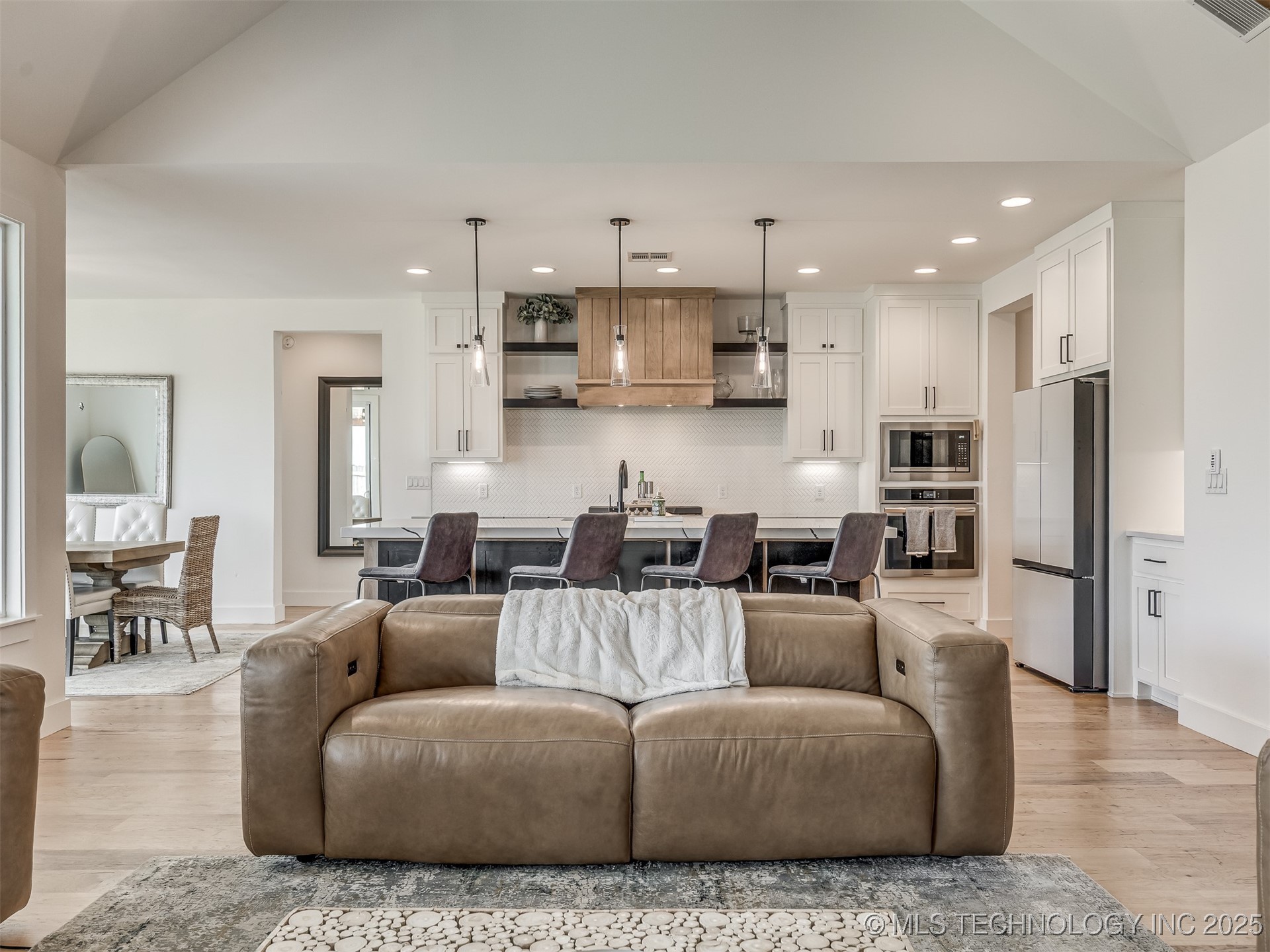 3005 E 146th Place S Property Photo 14