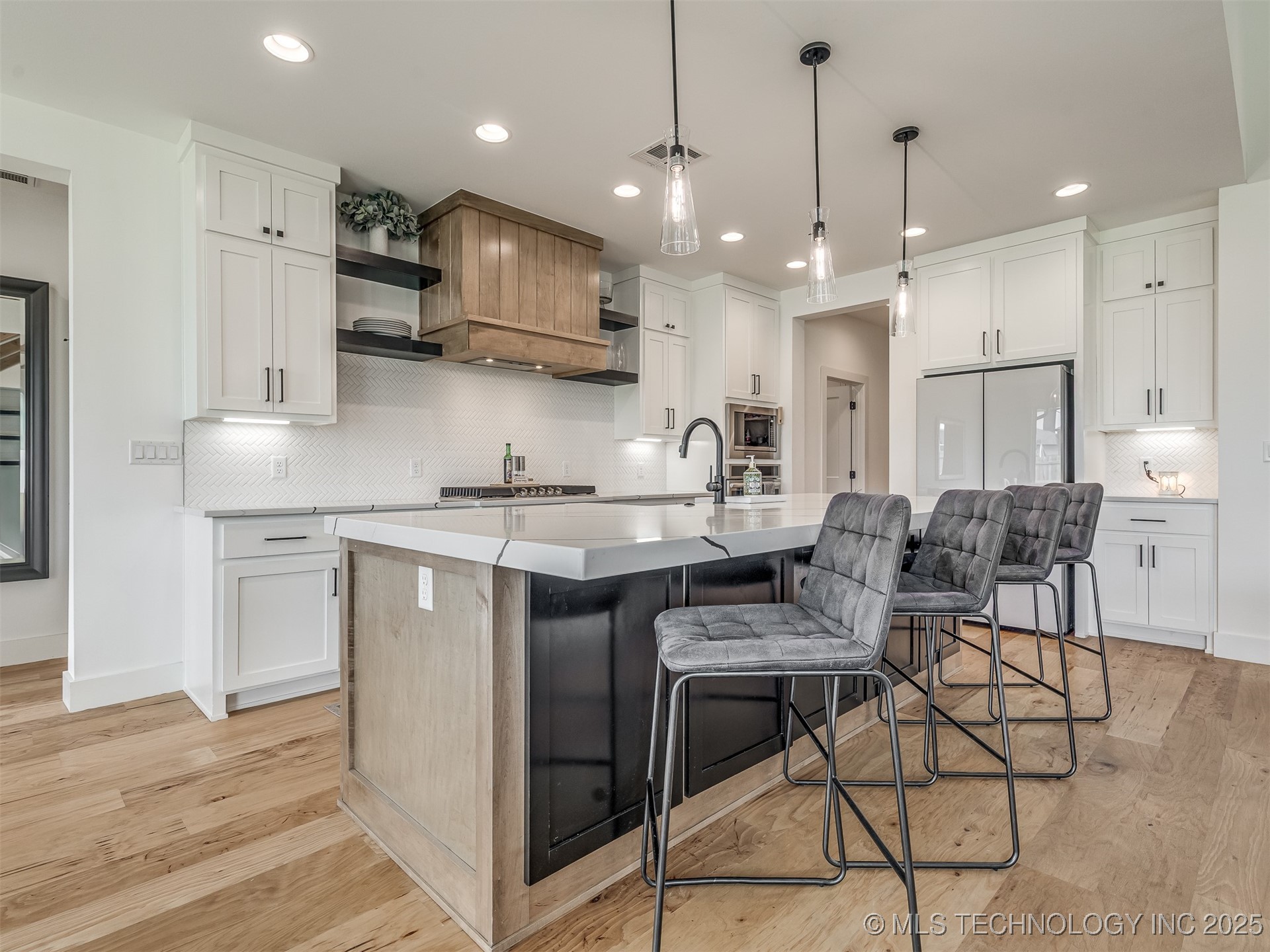 3005 E 146th Place S Property Photo 17