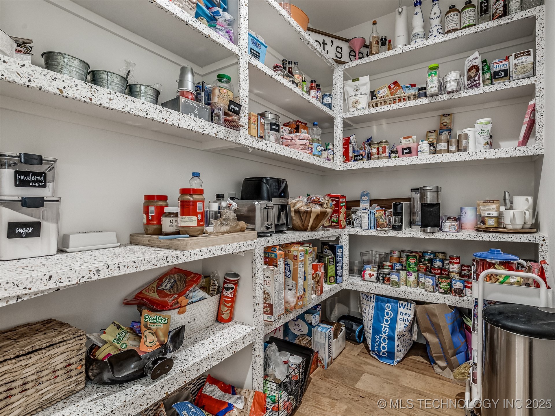 3005 E 146th Place S Property Photo 28