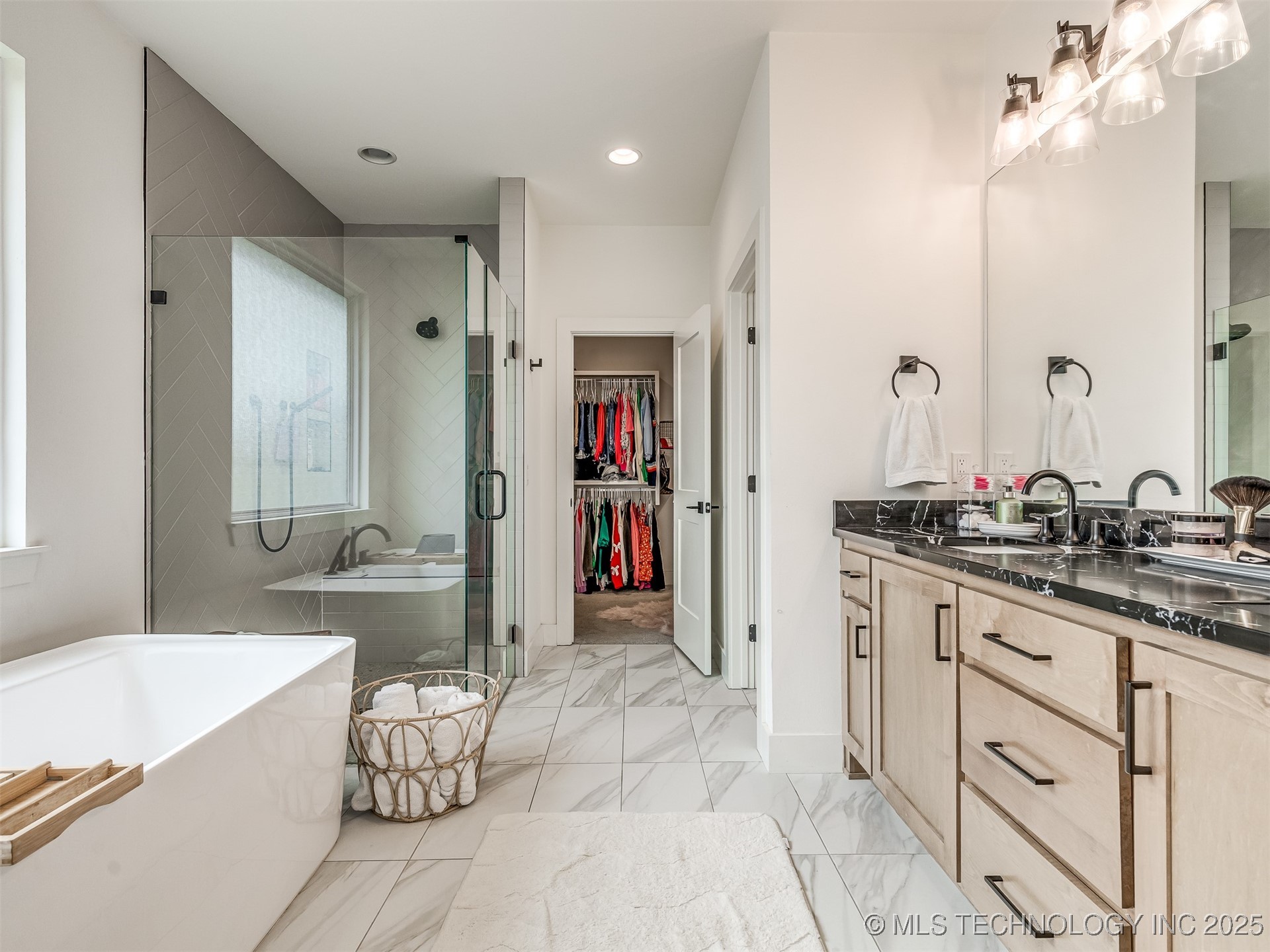 3005 E 146th Place S Property Photo 39