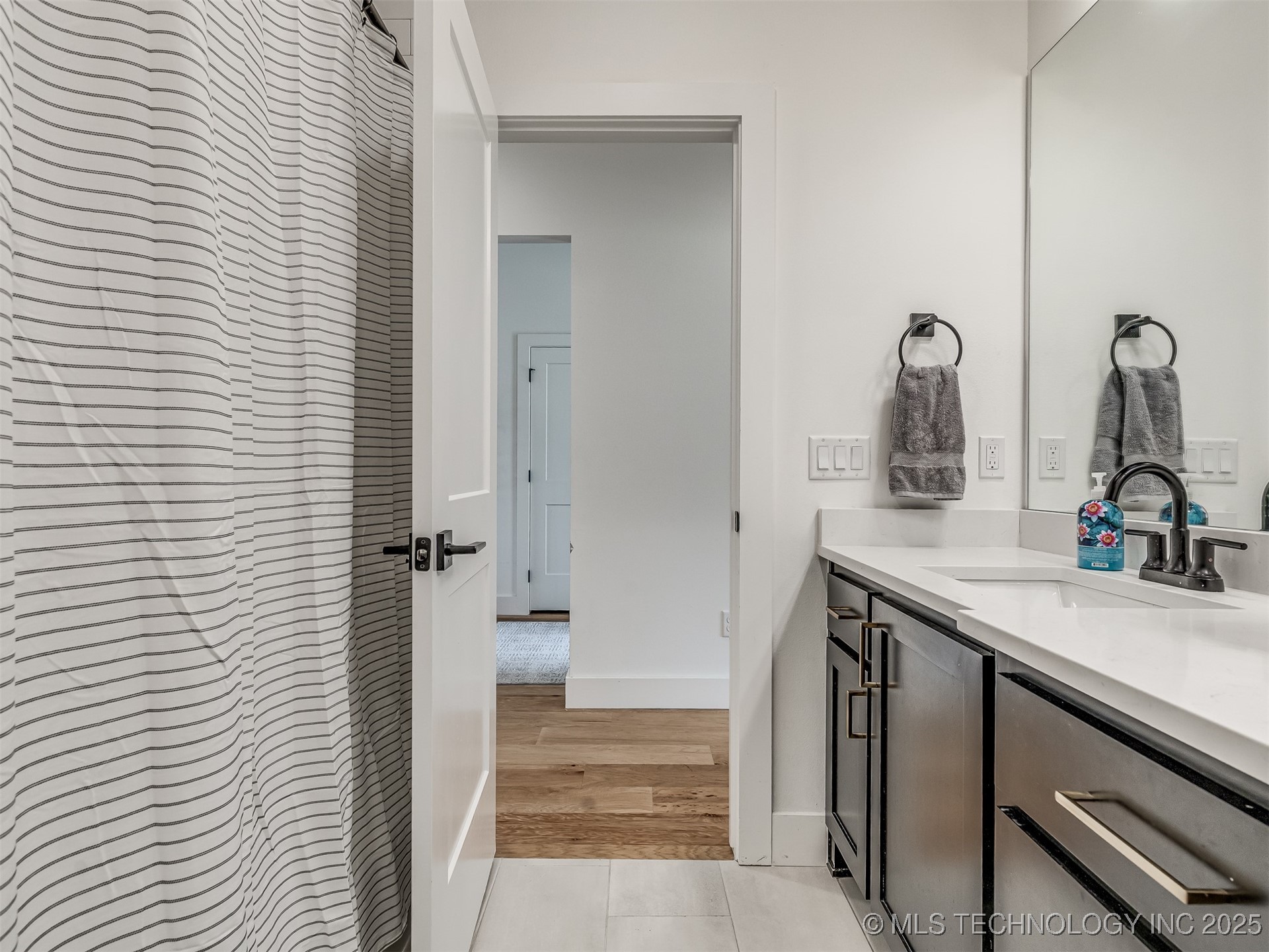 3005 E 146th Place S Property Photo 65