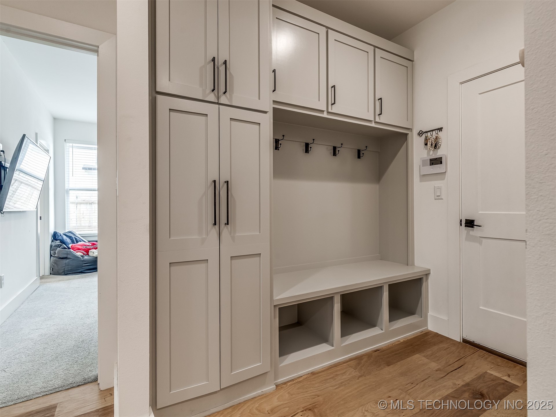 3005 E 146th Place S Property Photo 68