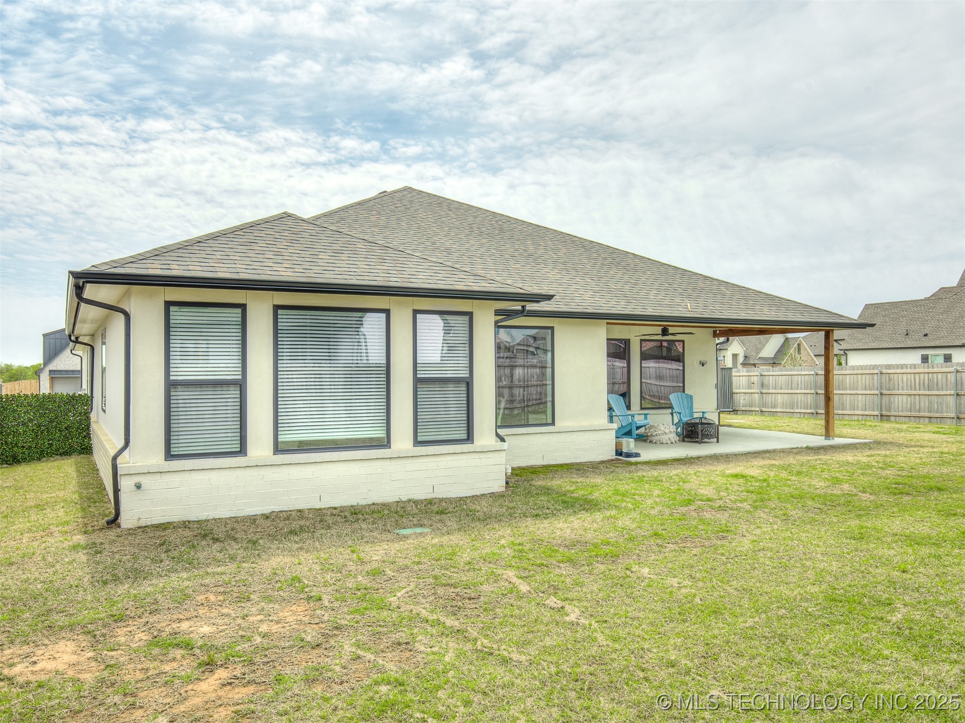 3005 E 146th Place S Property Photo 75