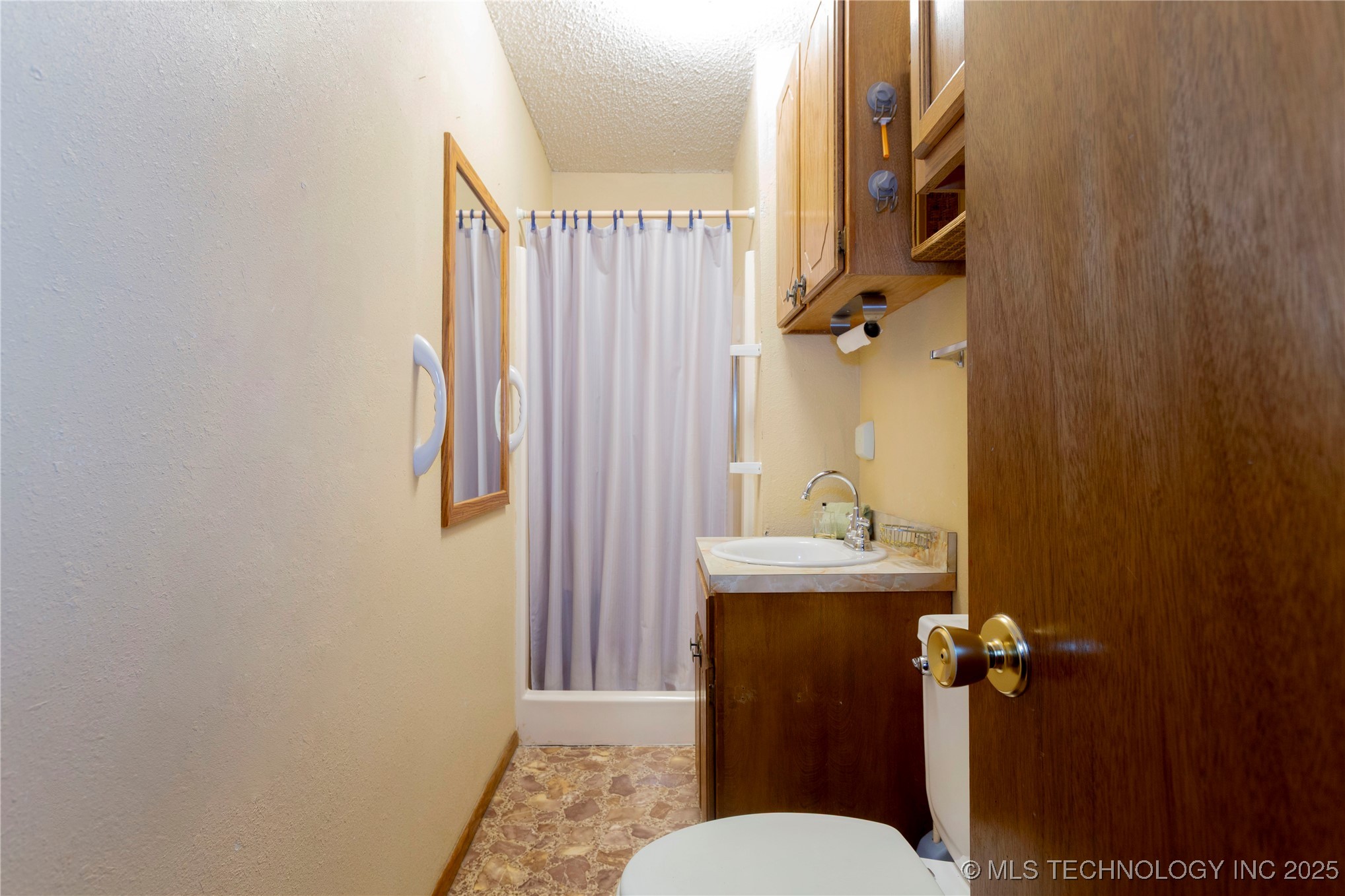 612 W Circle Drive Property Photo 21