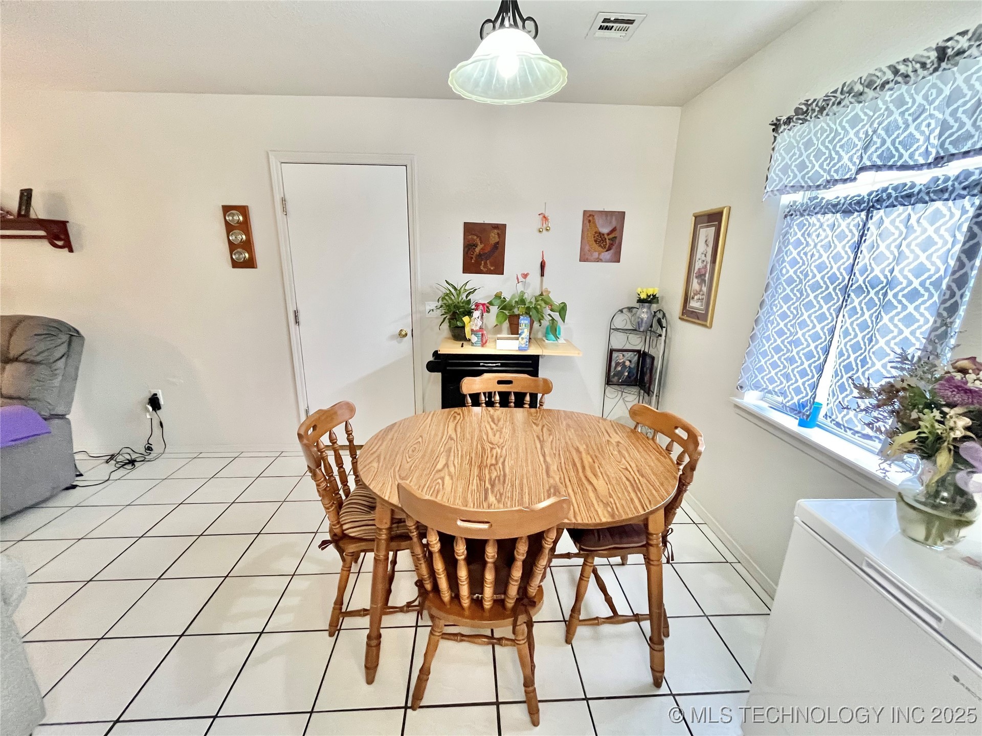 318 Ted Allen Lane Property Photo 9