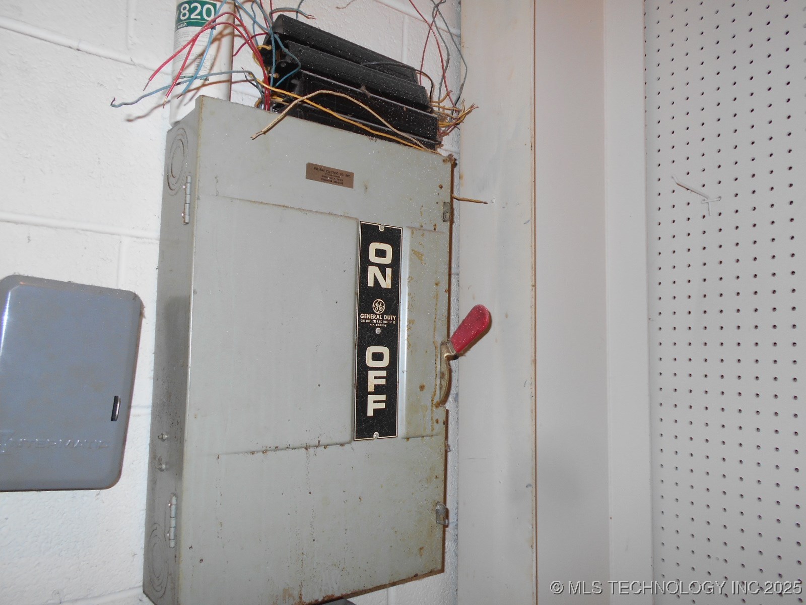 902 E Cherokee Street Property Photo 10